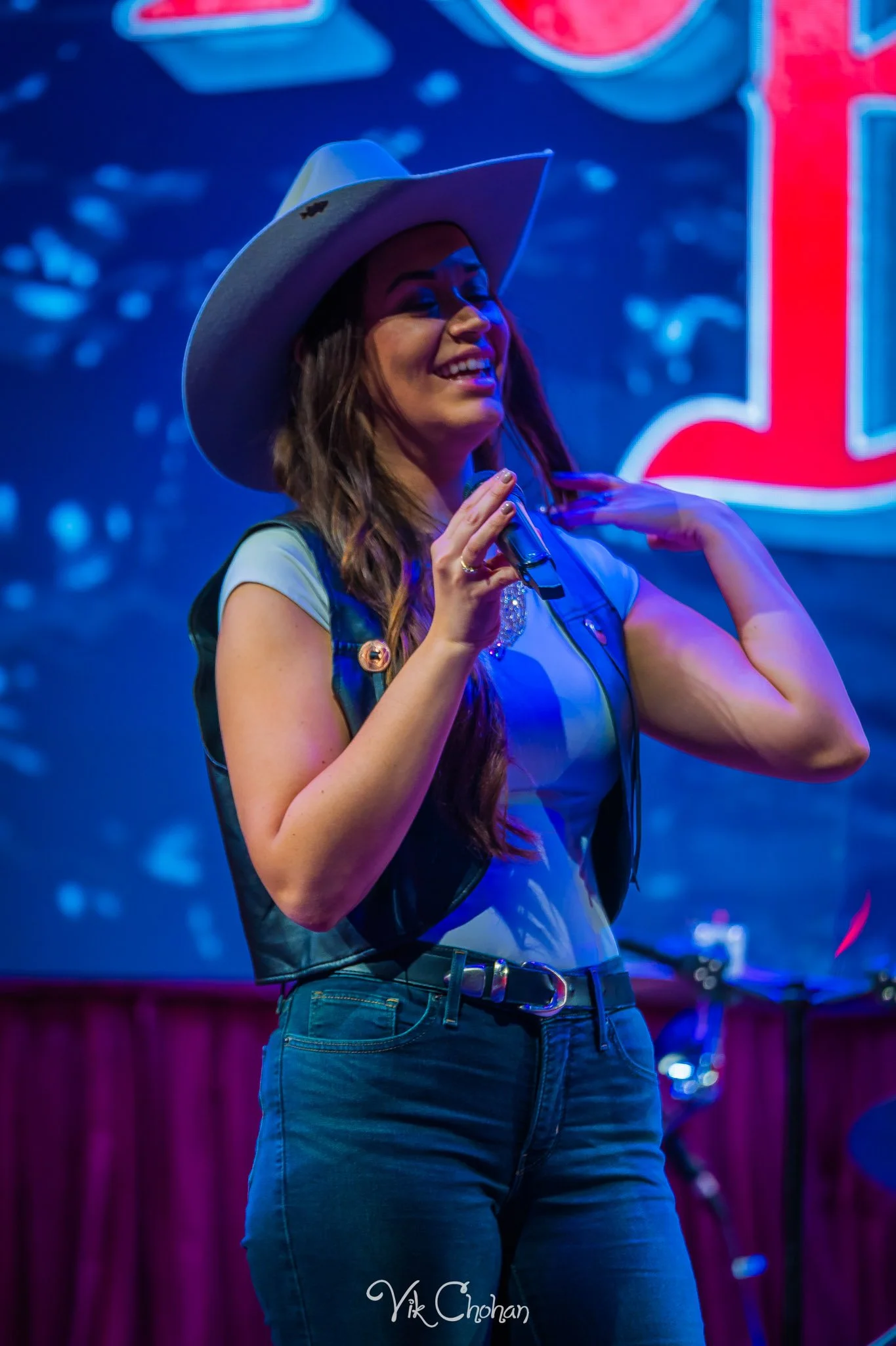 2026-10-11-Kristen-Brown-Performing-at-Ole-Red-Blake-Shelton-oct-11th-2026-Vik-Chohan-Photography-Social-Media-108.jpg