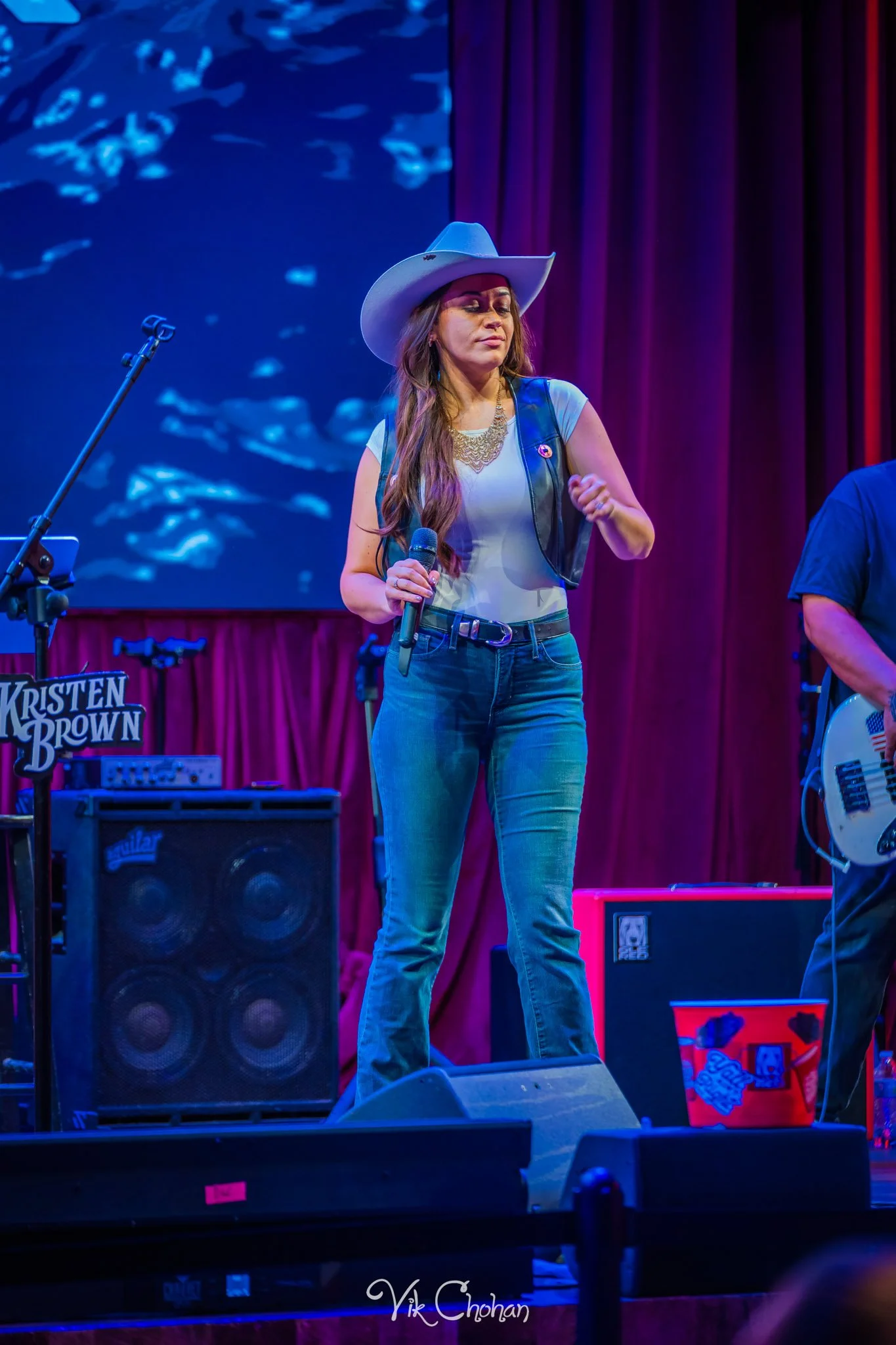 2026-10-11-Kristen-Brown-Performing-at-Ole-Red-Blake-Shelton-oct-11th-2026-Vik-Chohan-Photography-Social-Media-114.jpg