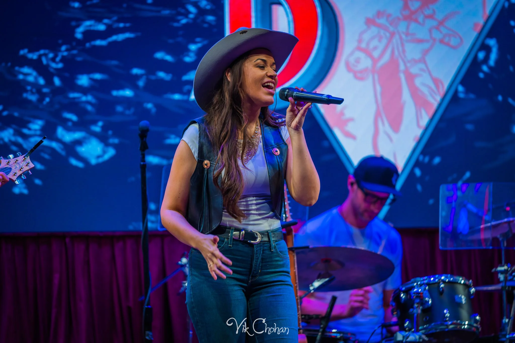 2026-10-11-Kristen-Brown-Performing-at-Ole-Red-Blake-Shelton-oct-11th-2026-Vik-Chohan-Photography-Social-Media-126.jpg