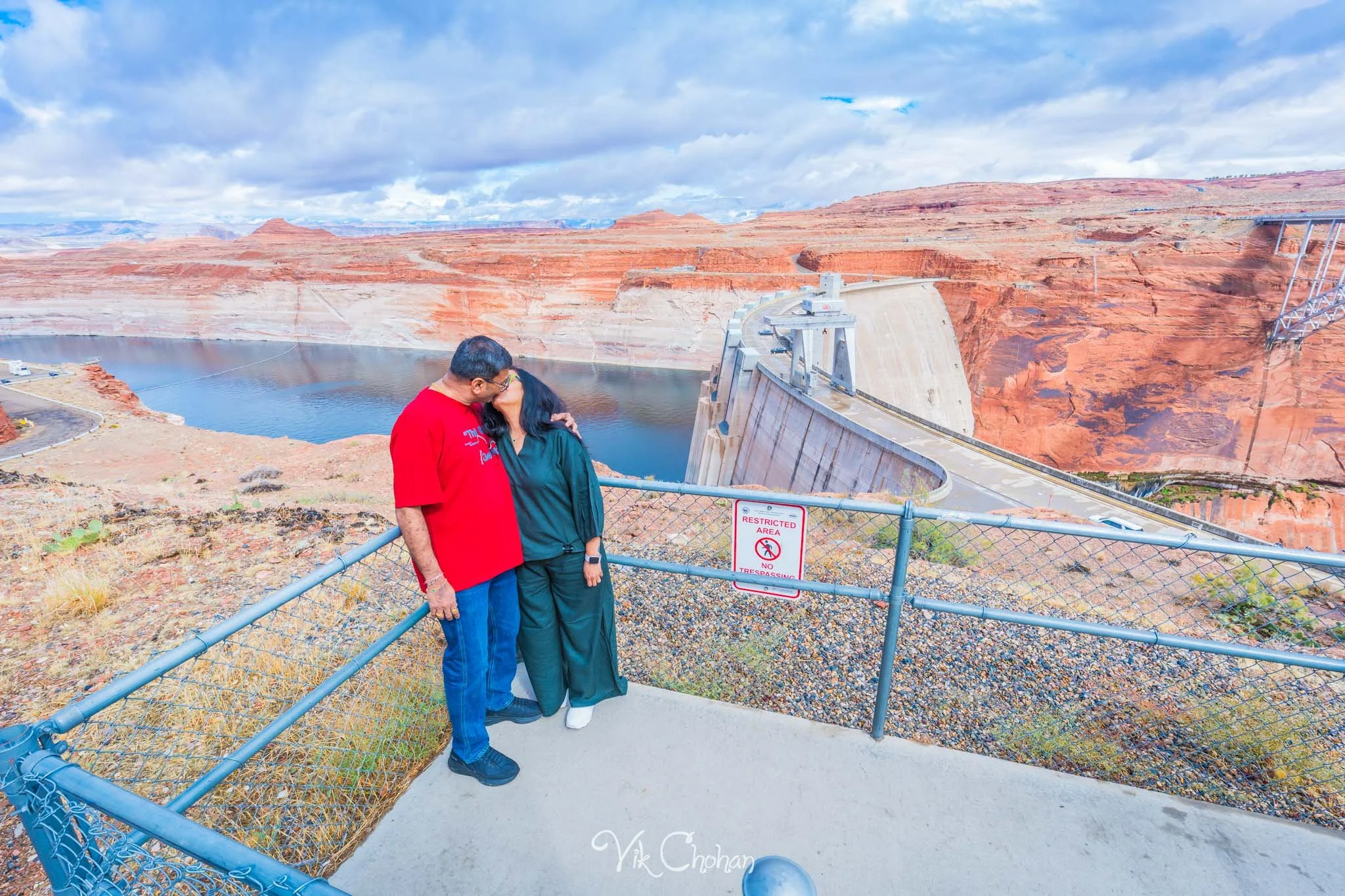 2026-10-12-Antelope-Canyon-Trip-with-Friends-oct-12th-2026-Vik-Chohan-Photography-Social-Media-035.jpg