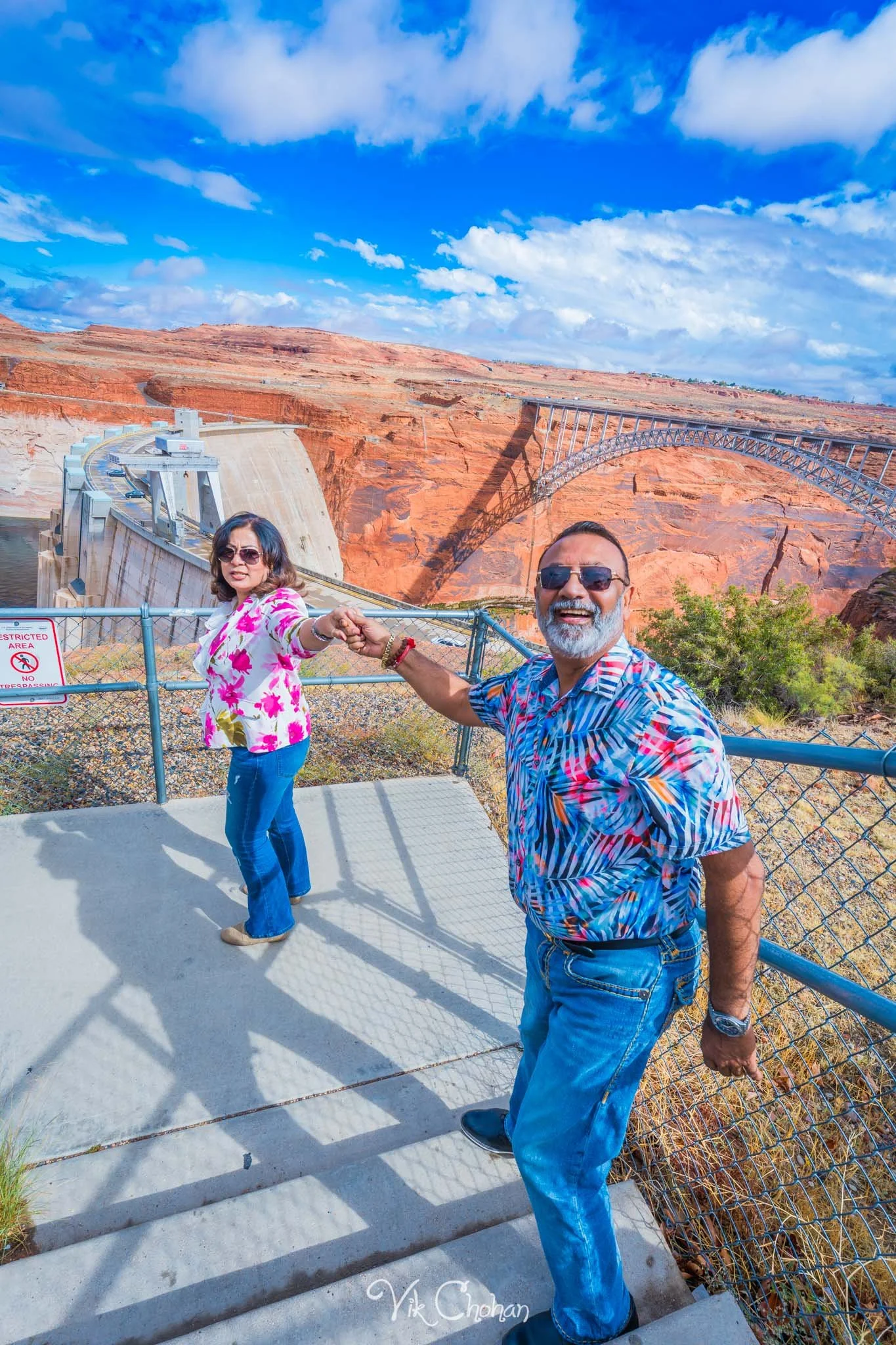 2026-10-12-Antelope-Canyon-Trip-with-Friends-oct-12th-2026-Vik-Chohan-Photography-Social-Media-115.jpg