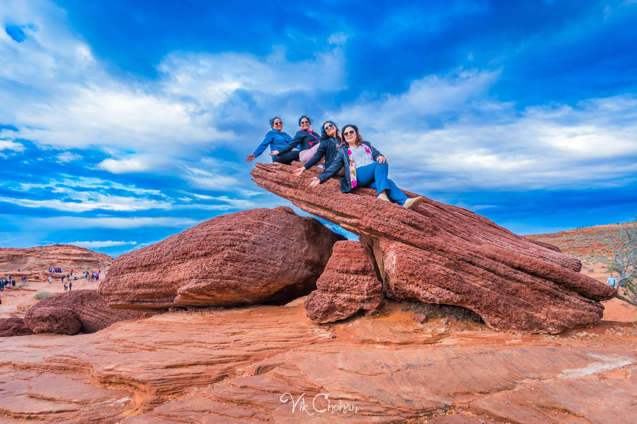 2026-10-12-Antelope-Canyon-Trip-with-Friends-oct-12th-2026-Vik-Chohan-Photography-Social-Media-150.jpg