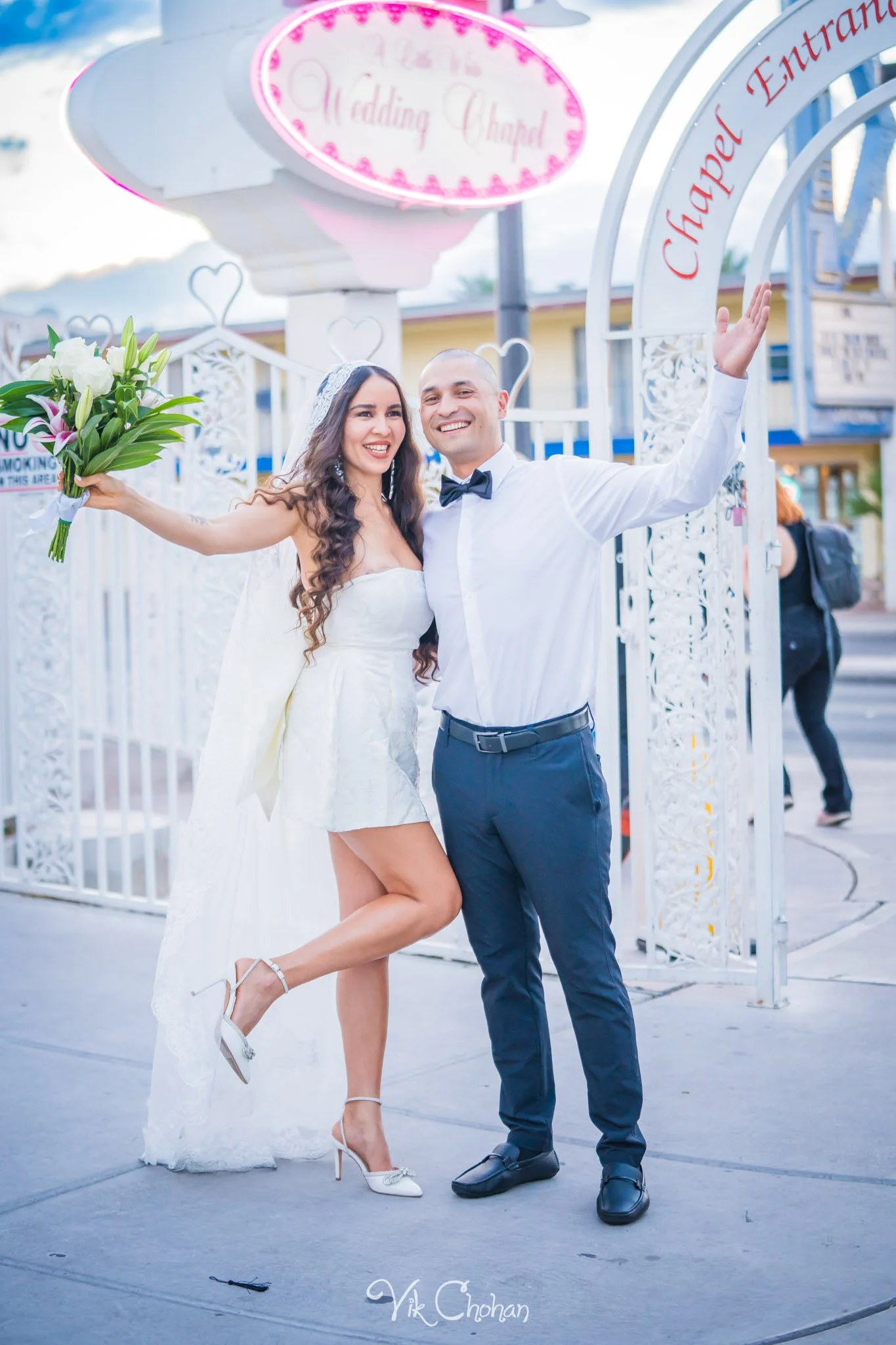2026-10-20-Michael-and-Gauhar-Little-White-Wedding-Chapel-oct-20th-2026-Vik-Chohan-Photography-Social-Media-013.jpg
