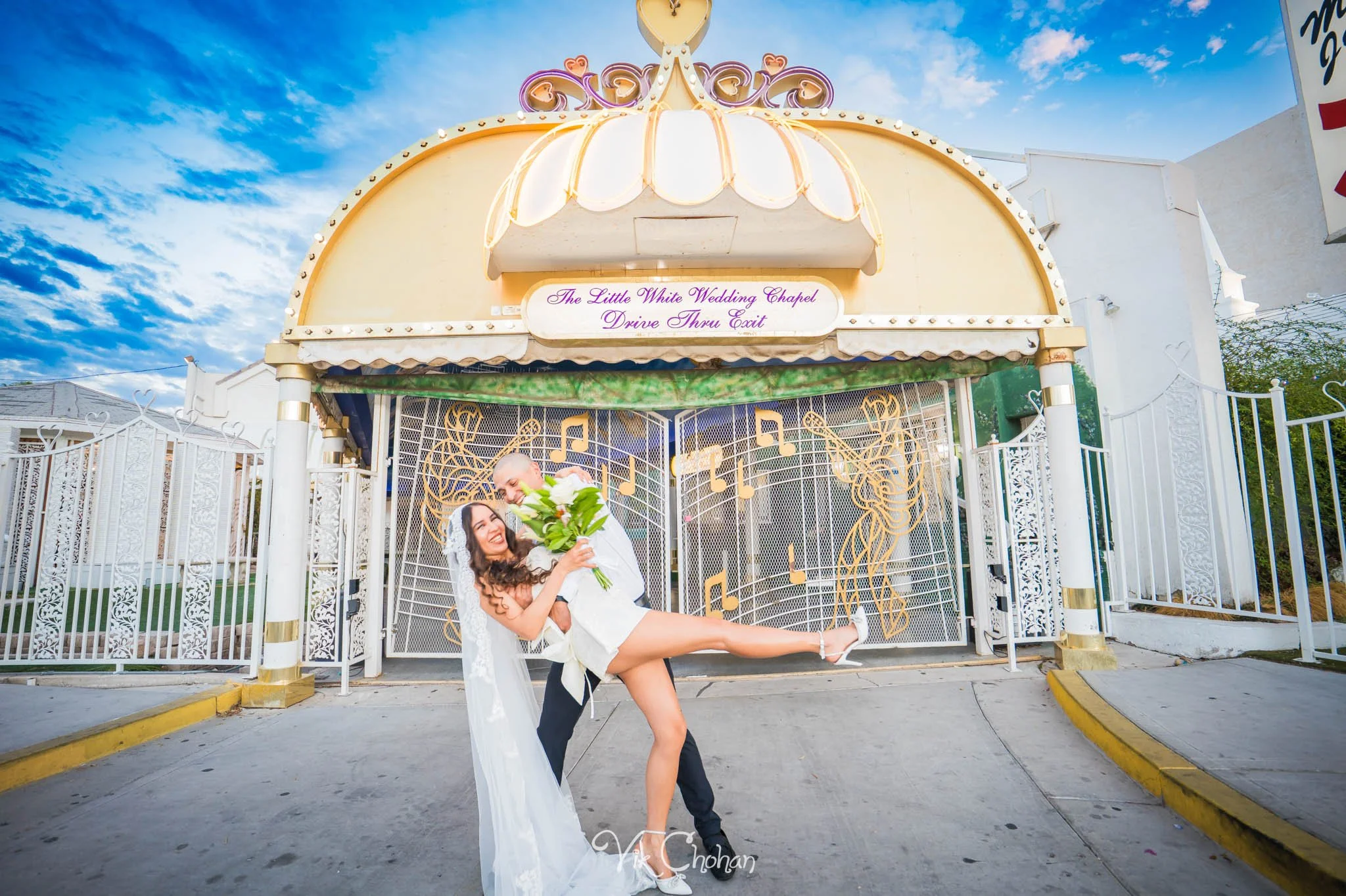 2026-10-20-Michael-and-Gauhar-Little-White-Wedding-Chapel-oct-20th-2026-Vik-Chohan-Photography-Social-Media-031.jpg