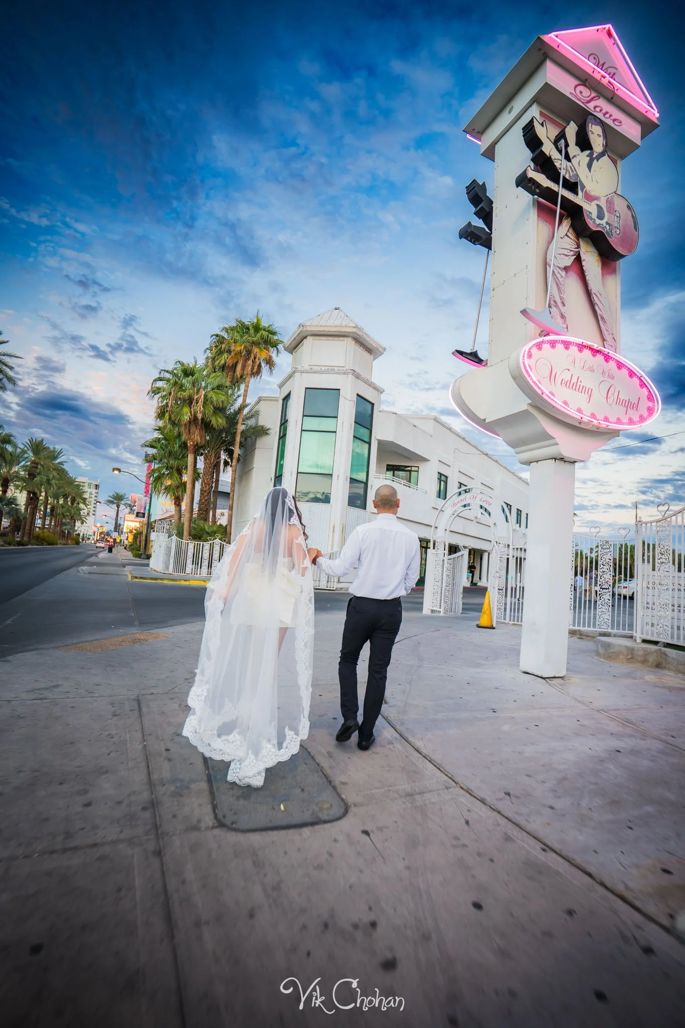 2026-10-20-Michael-and-Gauhar-Little-White-Wedding-Chapel-oct-20th-2026-Vik-Chohan-Photography-Social-Media-035.jpg