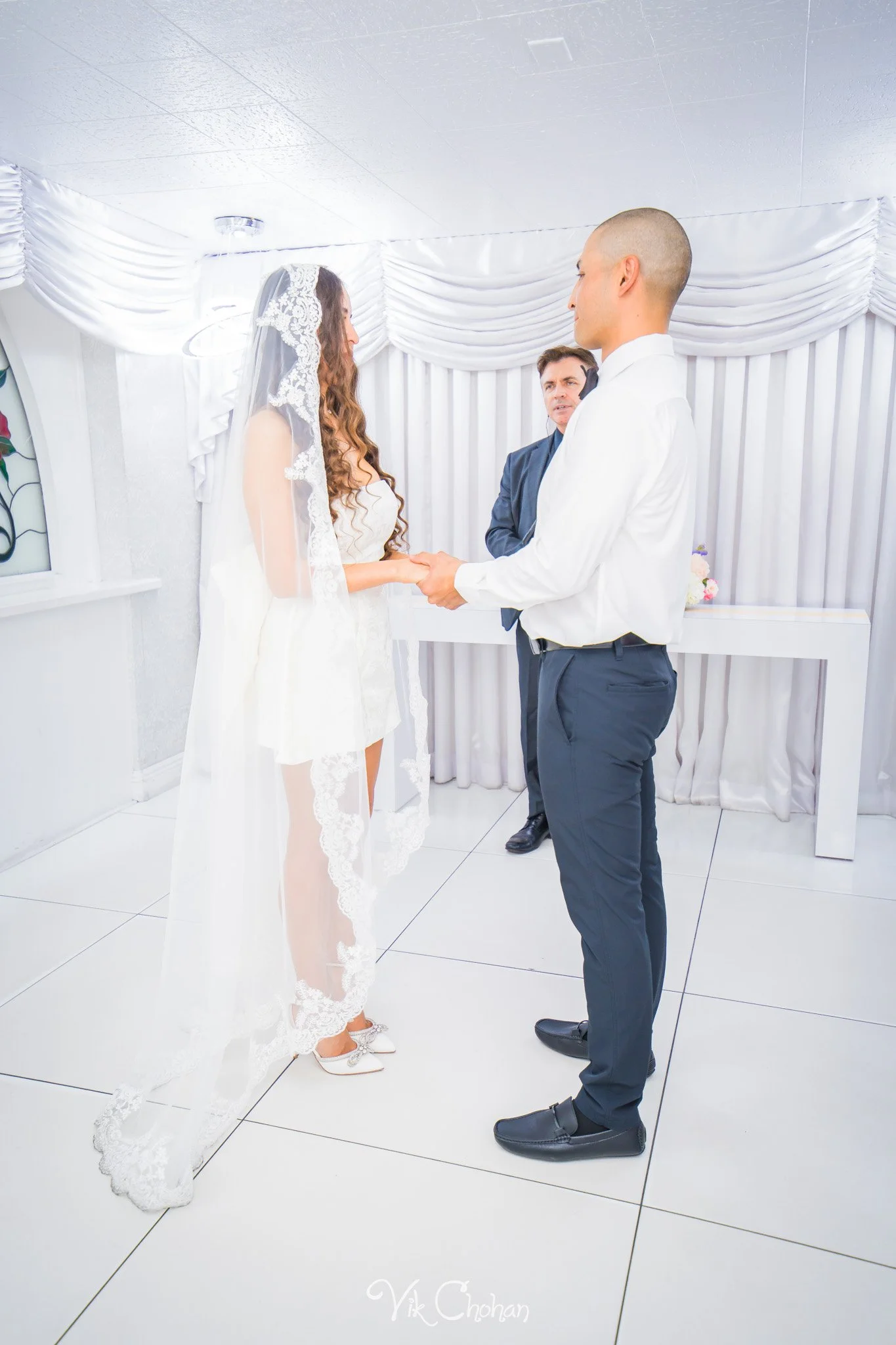 2026-10-20-Michael-and-Gauhar-Little-White-Wedding-Chapel-oct-20th-2026-Vik-Chohan-Photography-Social-Media-062.jpg