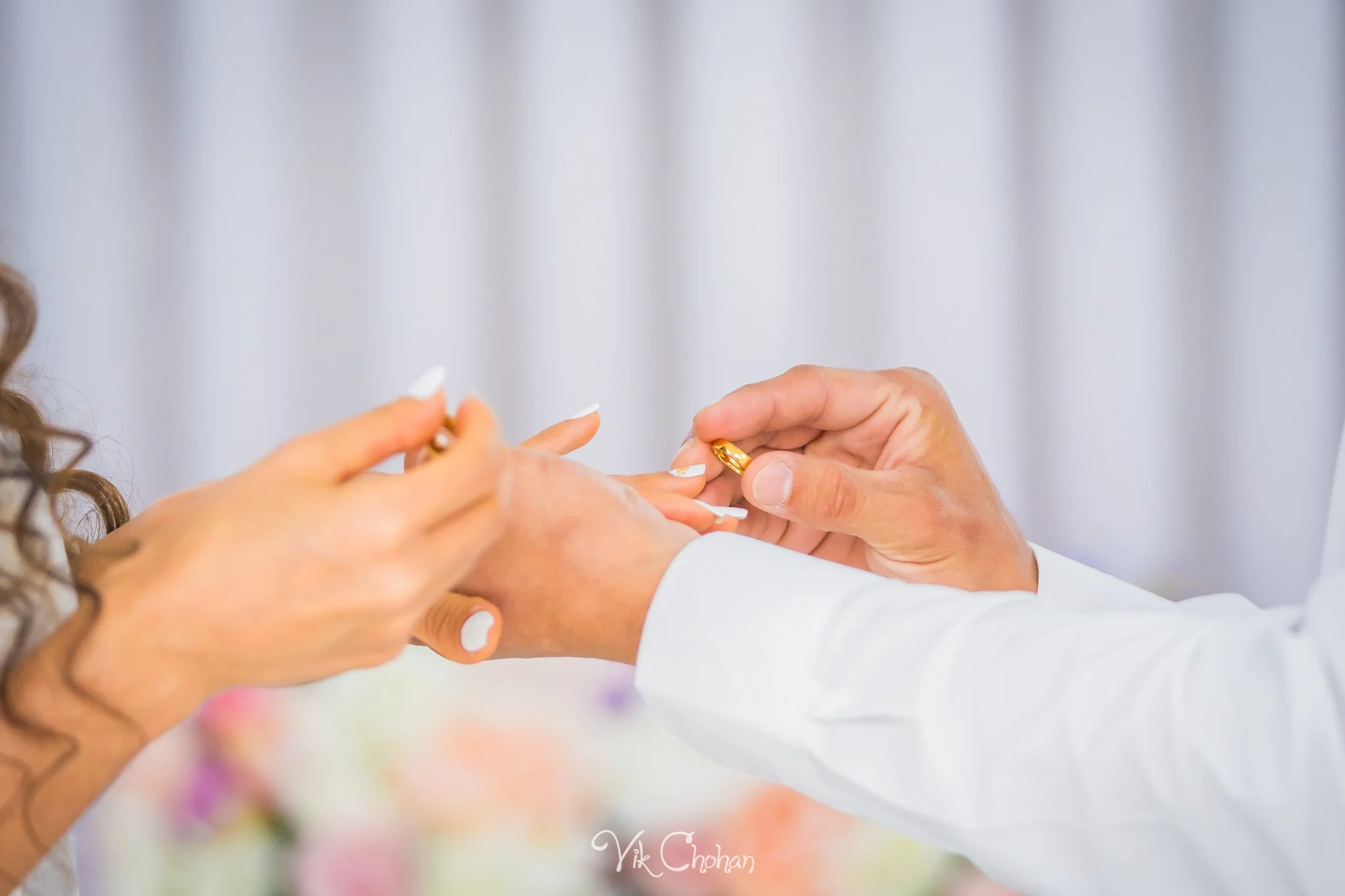 2026-10-20-Michael-and-Gauhar-Little-White-Wedding-Chapel-oct-20th-2026-Vik-Chohan-Photography-Social-Media-074.jpg