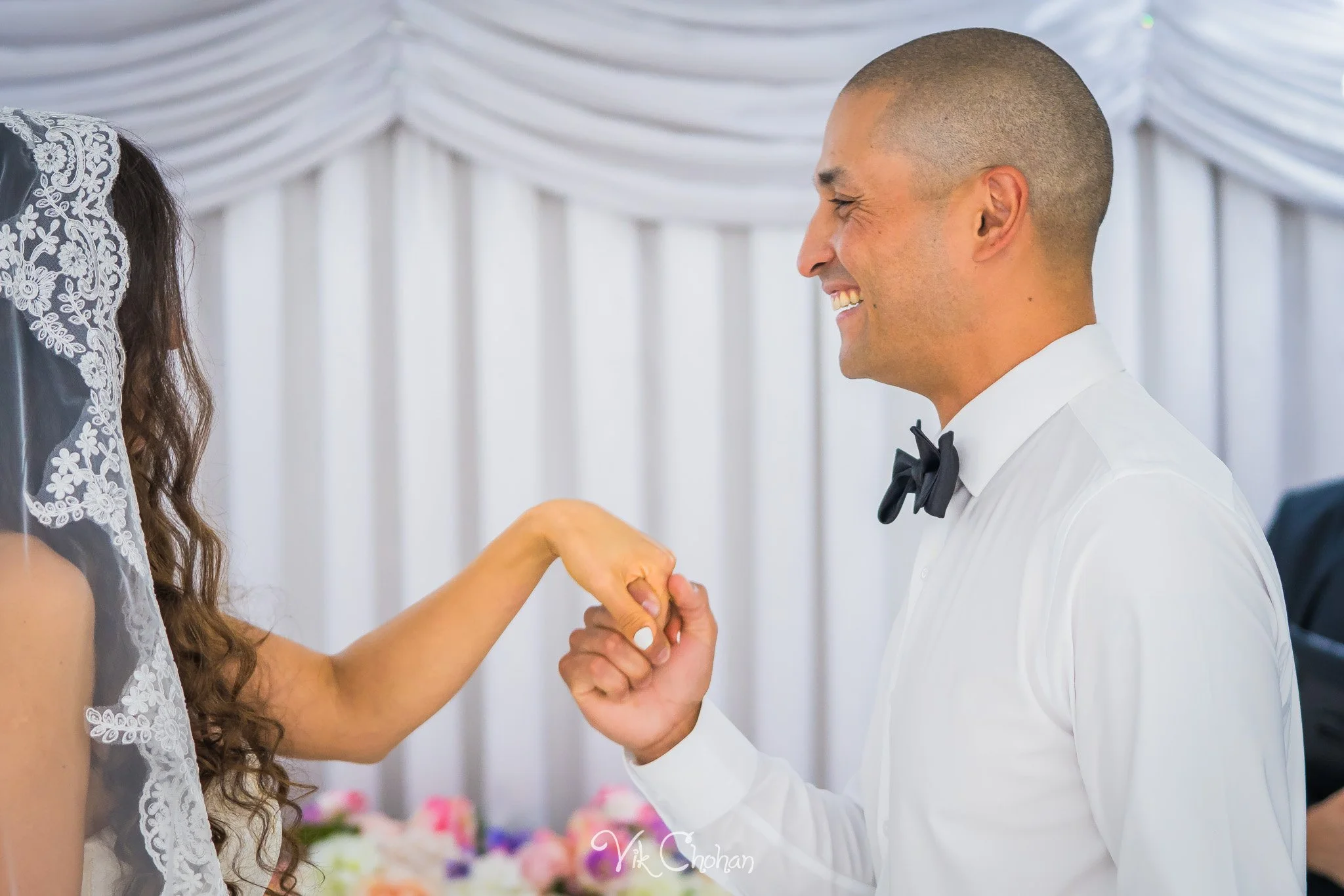 2026-10-20-Michael-and-Gauhar-Little-White-Wedding-Chapel-oct-20th-2026-Vik-Chohan-Photography-Social-Media-079.jpg