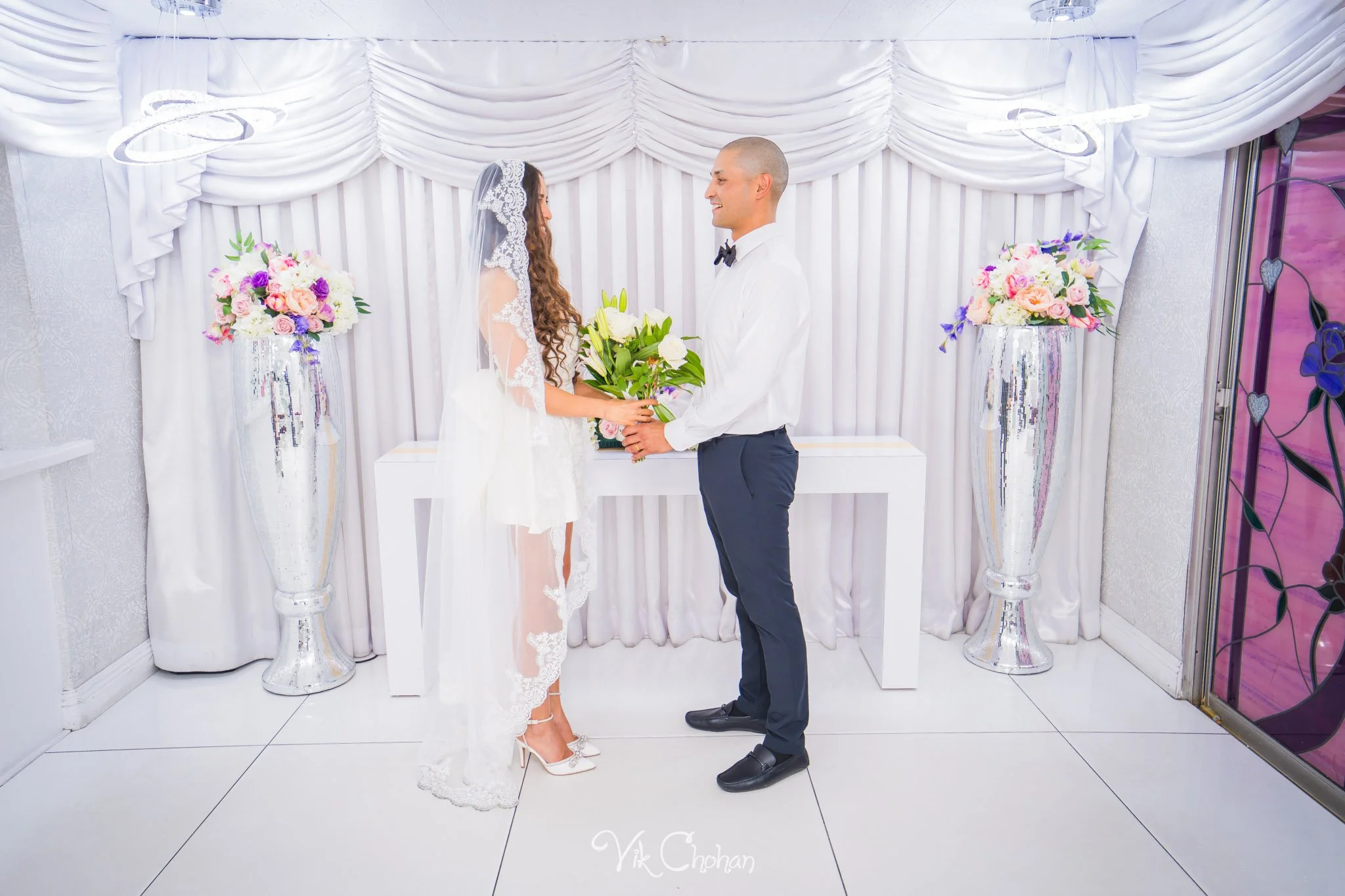 2026-10-20-Michael-and-Gauhar-Little-White-Wedding-Chapel-oct-20th-2026-Vik-Chohan-Photography-Social-Media-087.jpg