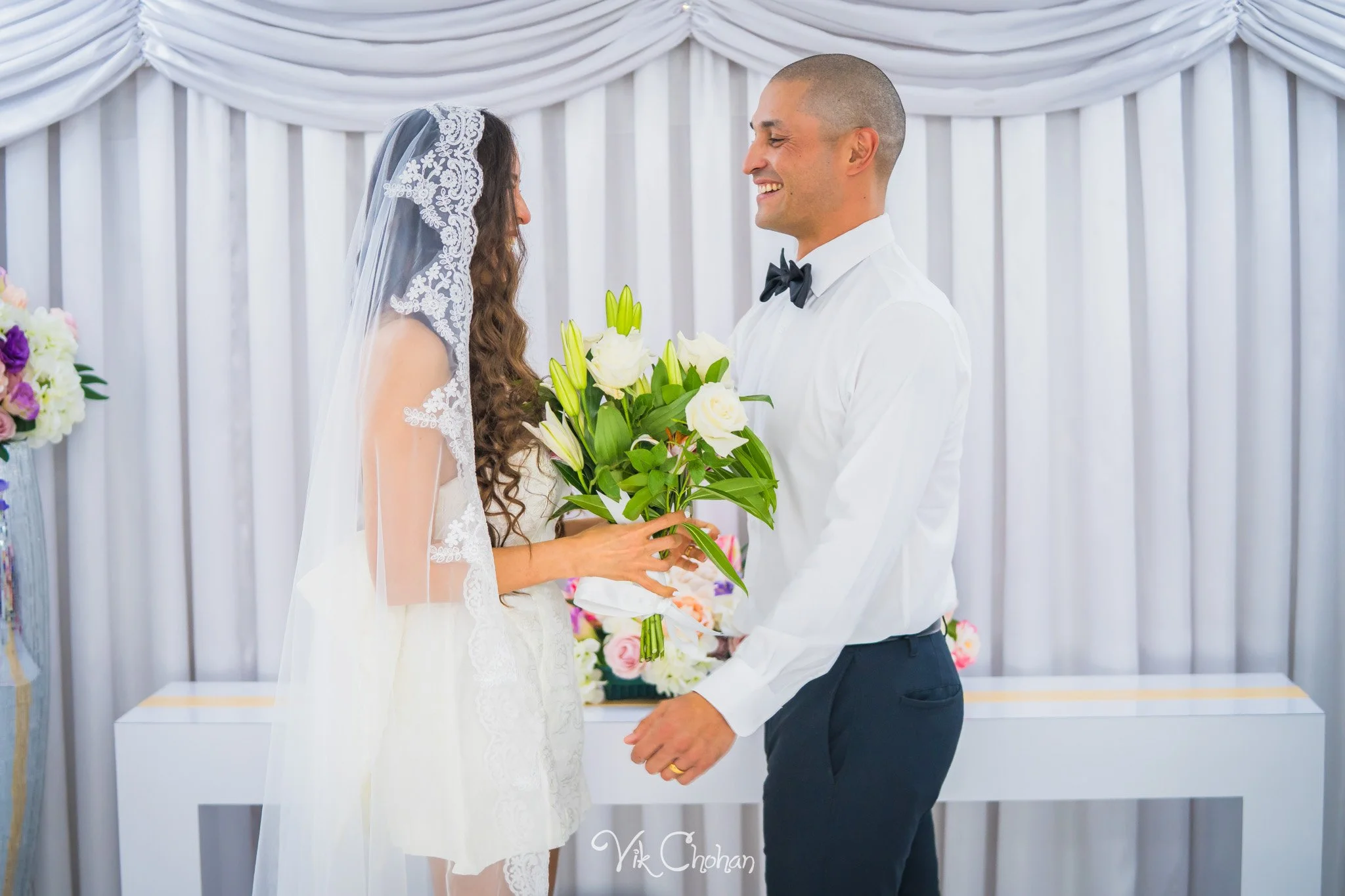 2026-10-20-Michael-and-Gauhar-Little-White-Wedding-Chapel-oct-20th-2026-Vik-Chohan-Photography-Social-Media-092.jpg