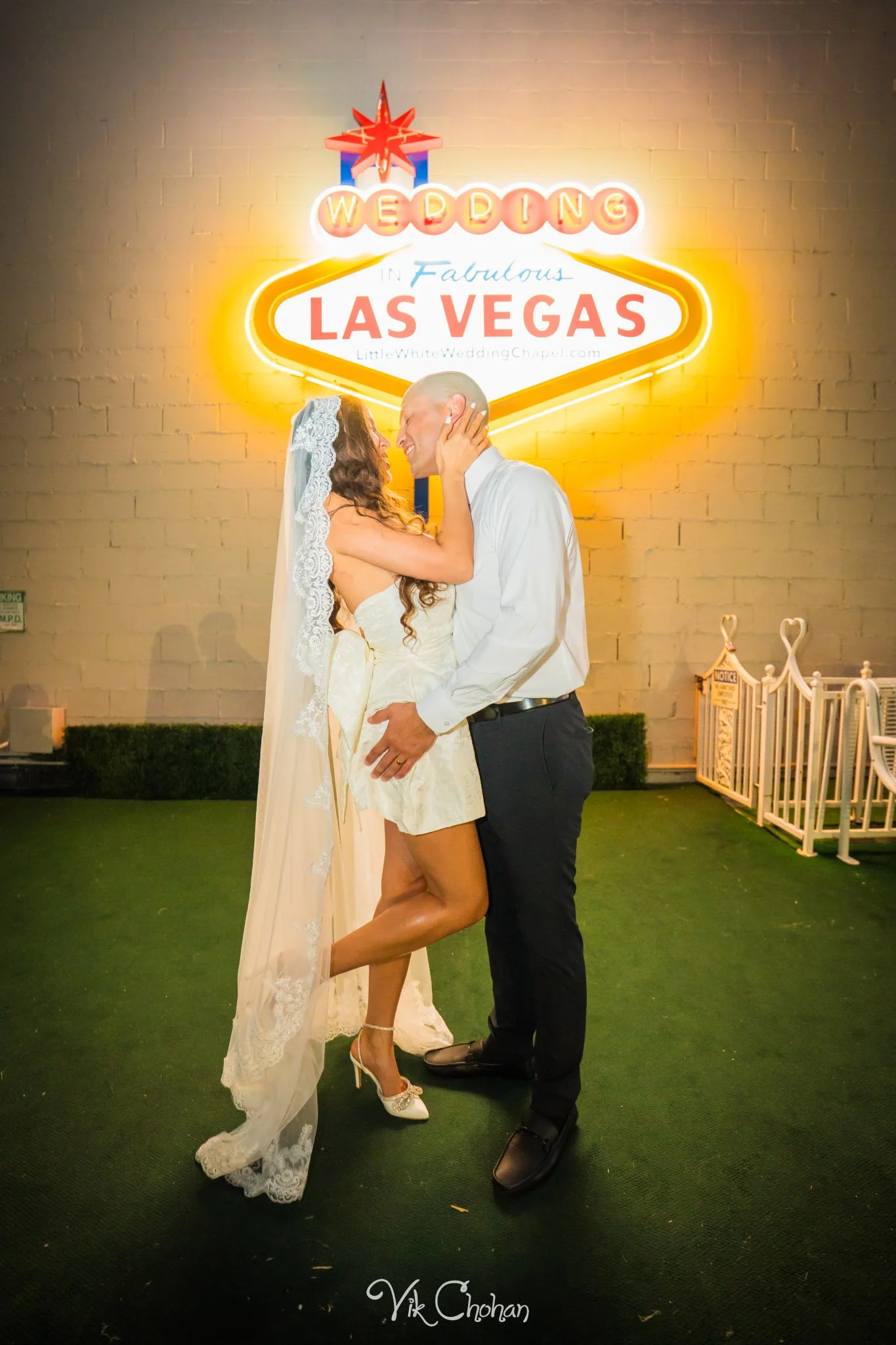 2026-10-20-Michael-and-Gauhar-Little-White-Wedding-Chapel-oct-20th-2026-Vik-Chohan-Photography-Social-Media-147.jpg