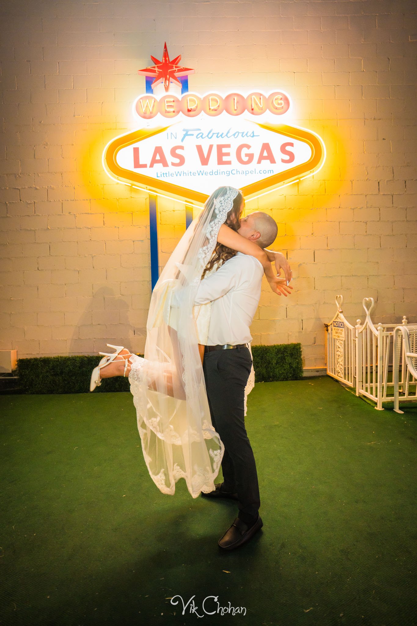 2026-10-20-Michael-and-Gauhar-Little-White-Wedding-Chapel-oct-20th-2026-Vik-Chohan-Photography-Social-Media-152.jpg