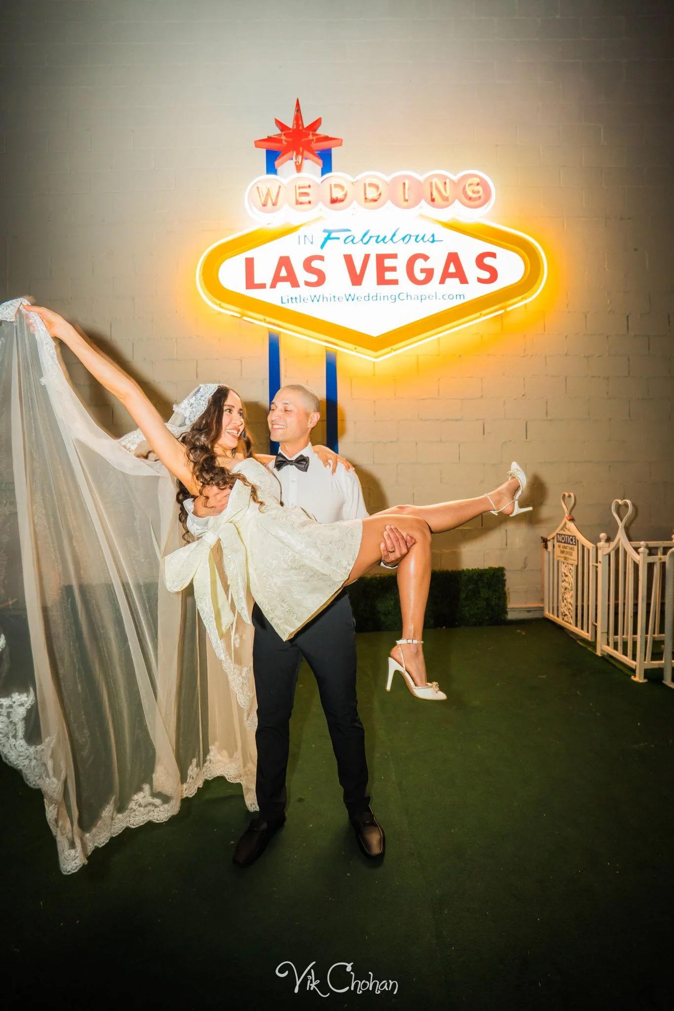 2026-10-20-Michael-and-Gauhar-Little-White-Wedding-Chapel-oct-20th-2026-Vik-Chohan-Photography-Social-Media-154.jpg