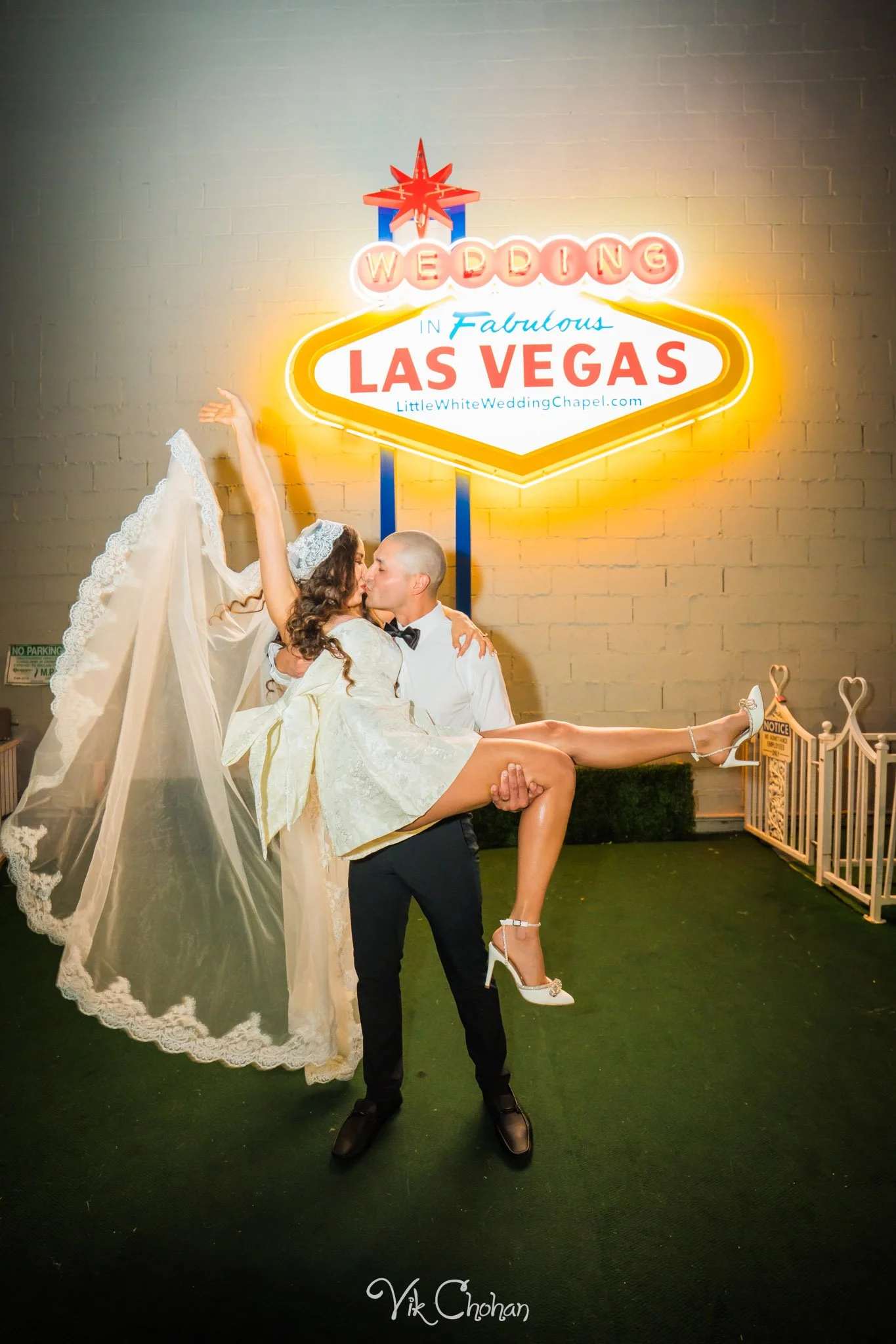 2026-10-20-Michael-and-Gauhar-Little-White-Wedding-Chapel-oct-20th-2026-Vik-Chohan-Photography-Social-Media-157.jpg