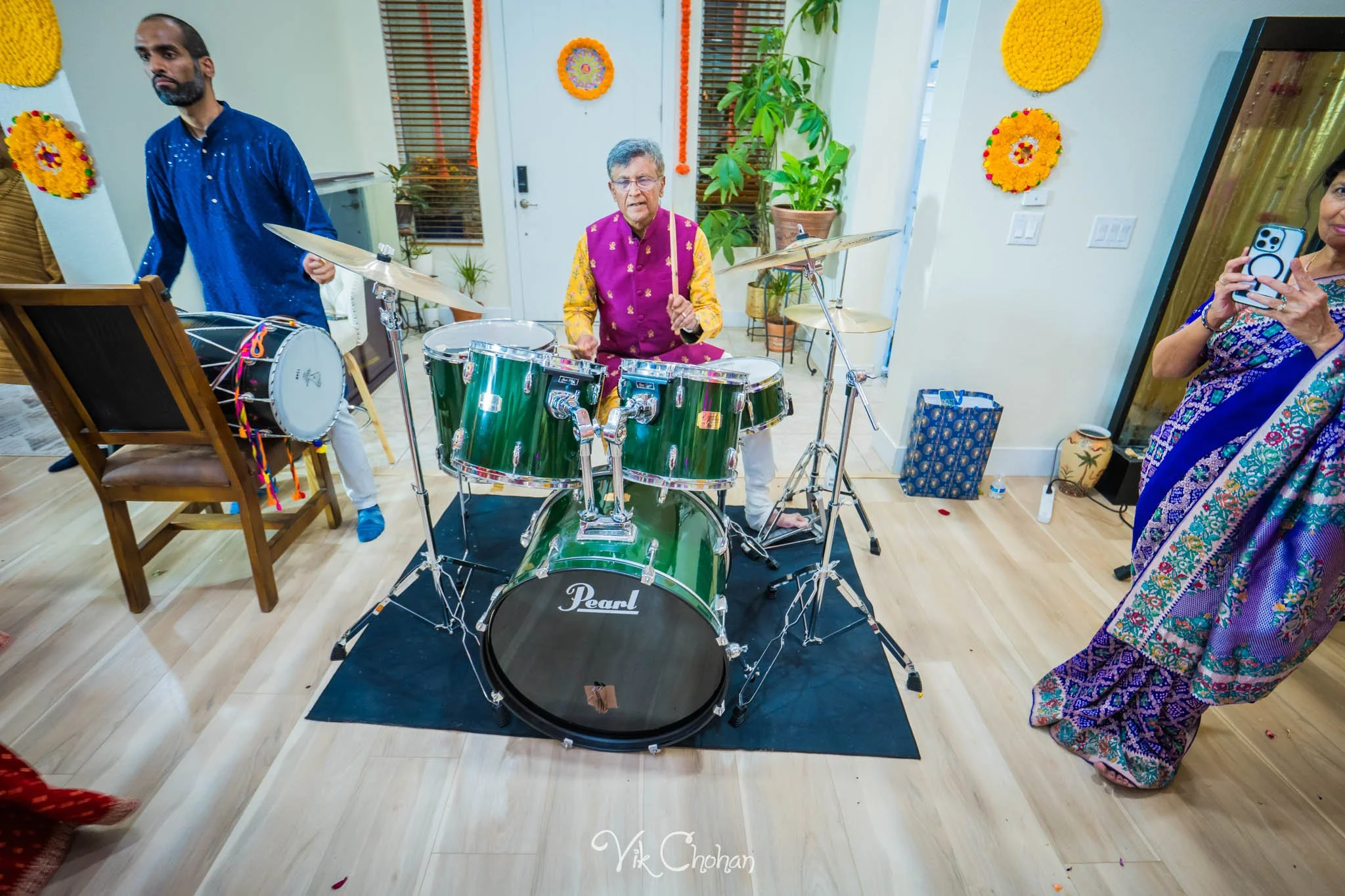 2026-10-11-Mata-Ki-Chowki-Puja-at-Pratiks-and-Ami-Home-Vik-Chohan-Photography-Social-Media-064.jpg
