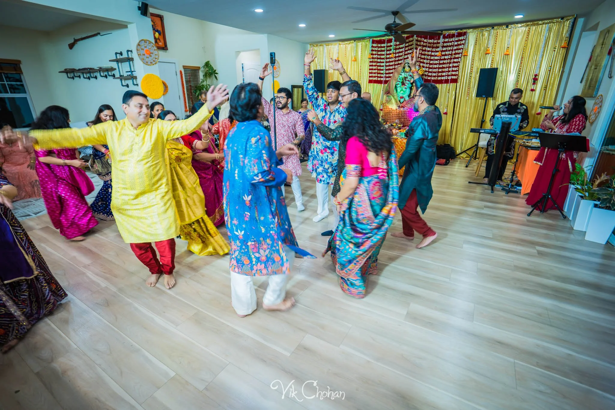 2026-10-11-Mata-Ki-Chowki-Puja-at-Pratiks-and-Ami-Home-Vik-Chohan-Photography-Social-Media-081.jpg