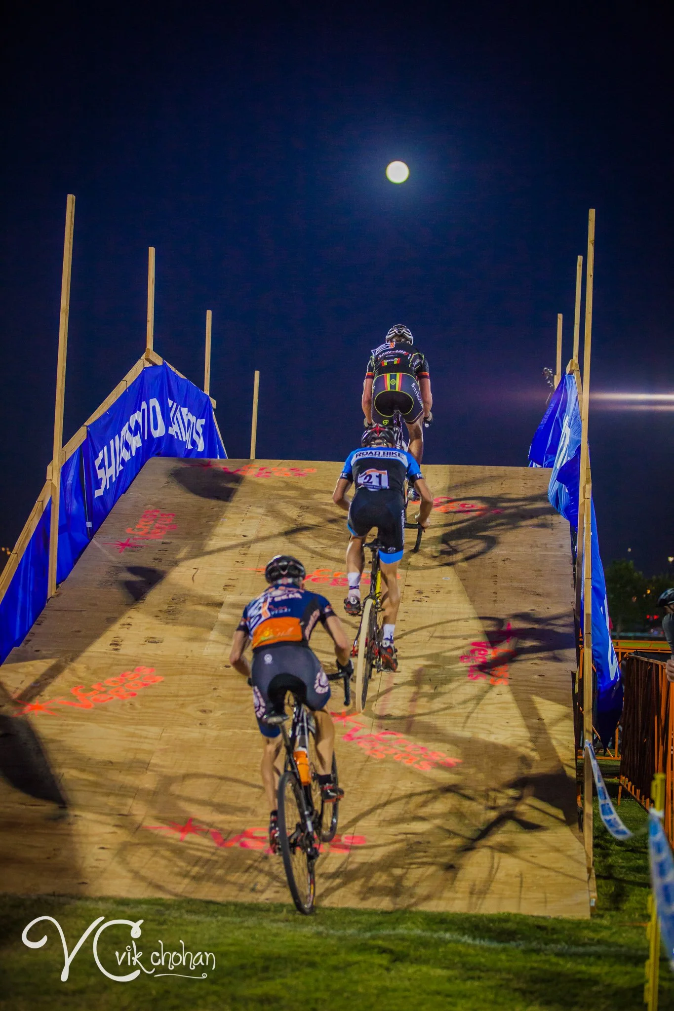 Elite_Bike_Race-Vik-Chohan-005.jpg