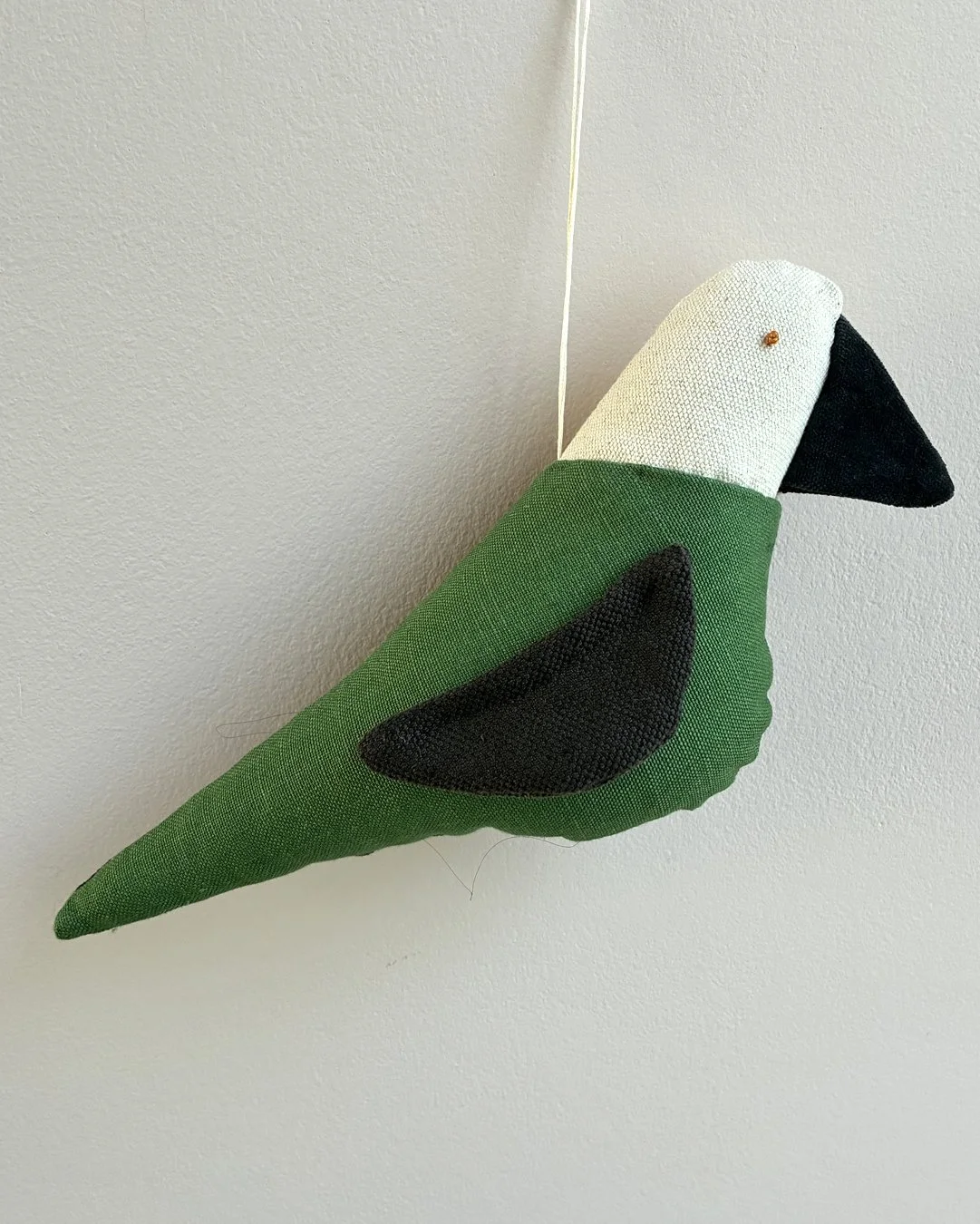 GREEN_BIRD_C.jpg