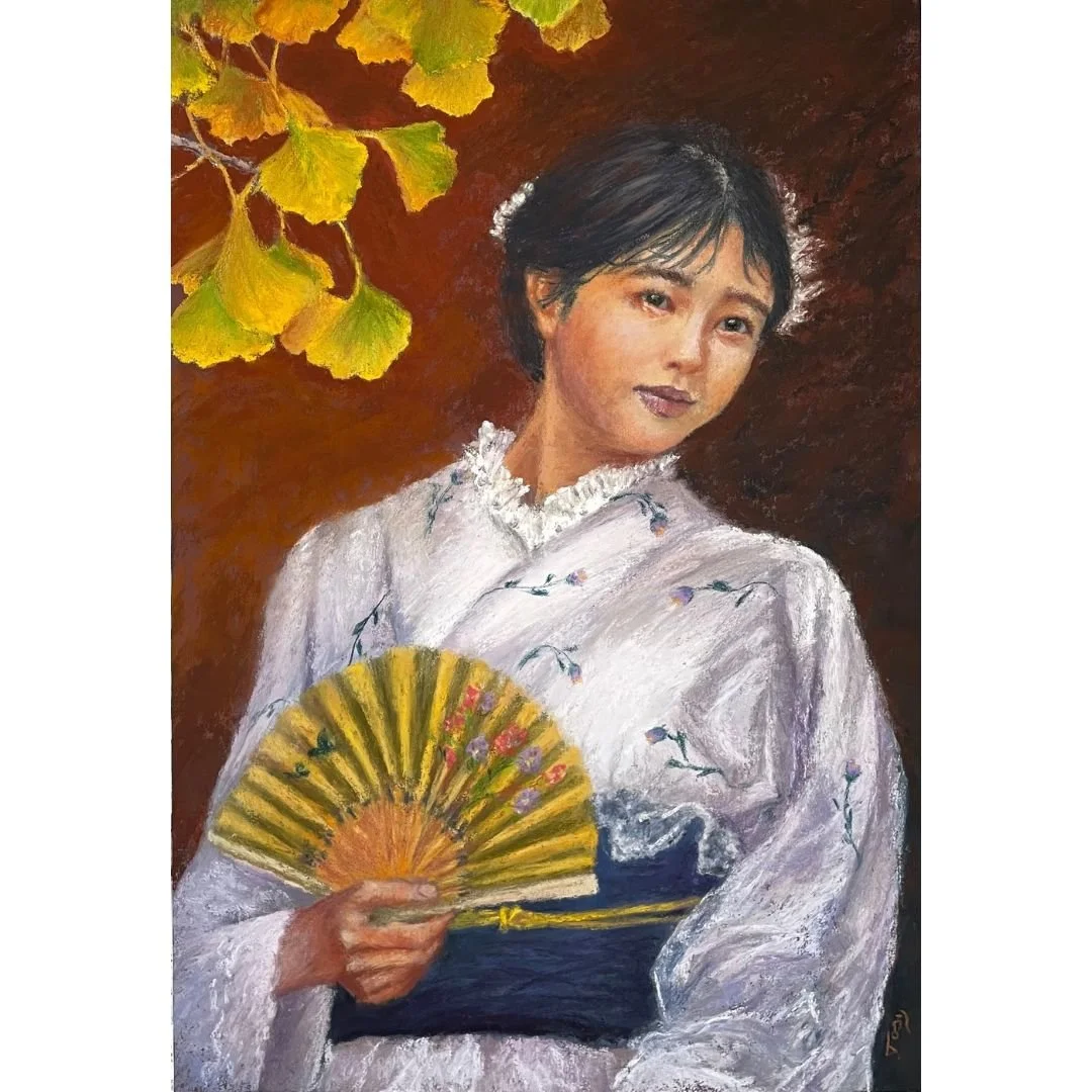 Under the Ginkgo Tree