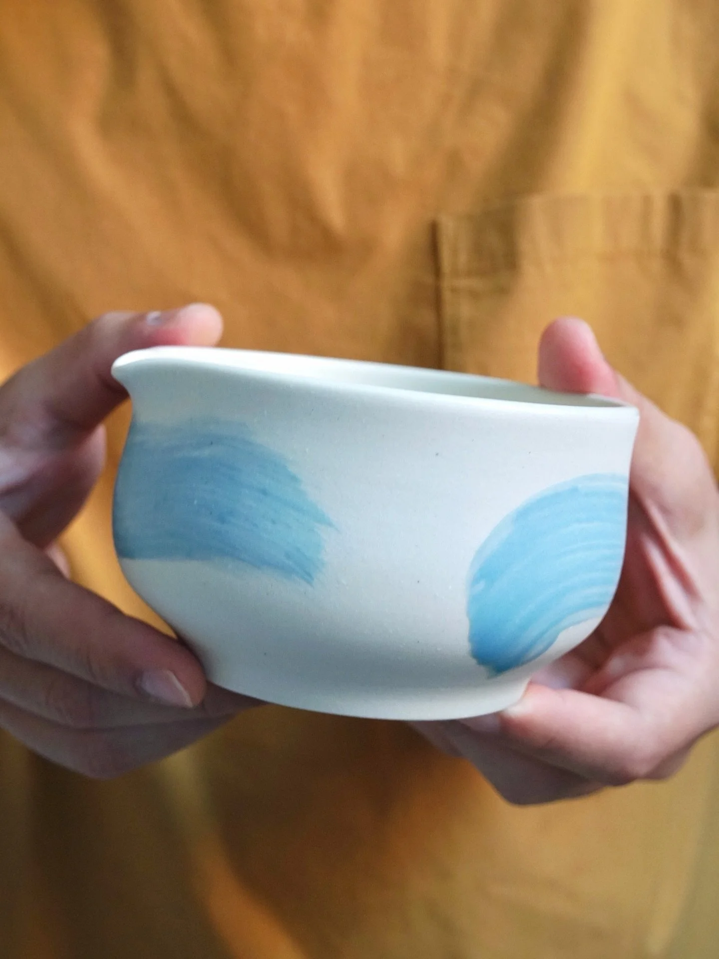 nagare 流れ | flow

with so much to do, life never really stops does it?

The process of craft and working with our hands allows us to slow down, deliberate, consider and finally let go. 

We enter a flow-state
with the pull of the clay, hands lift and