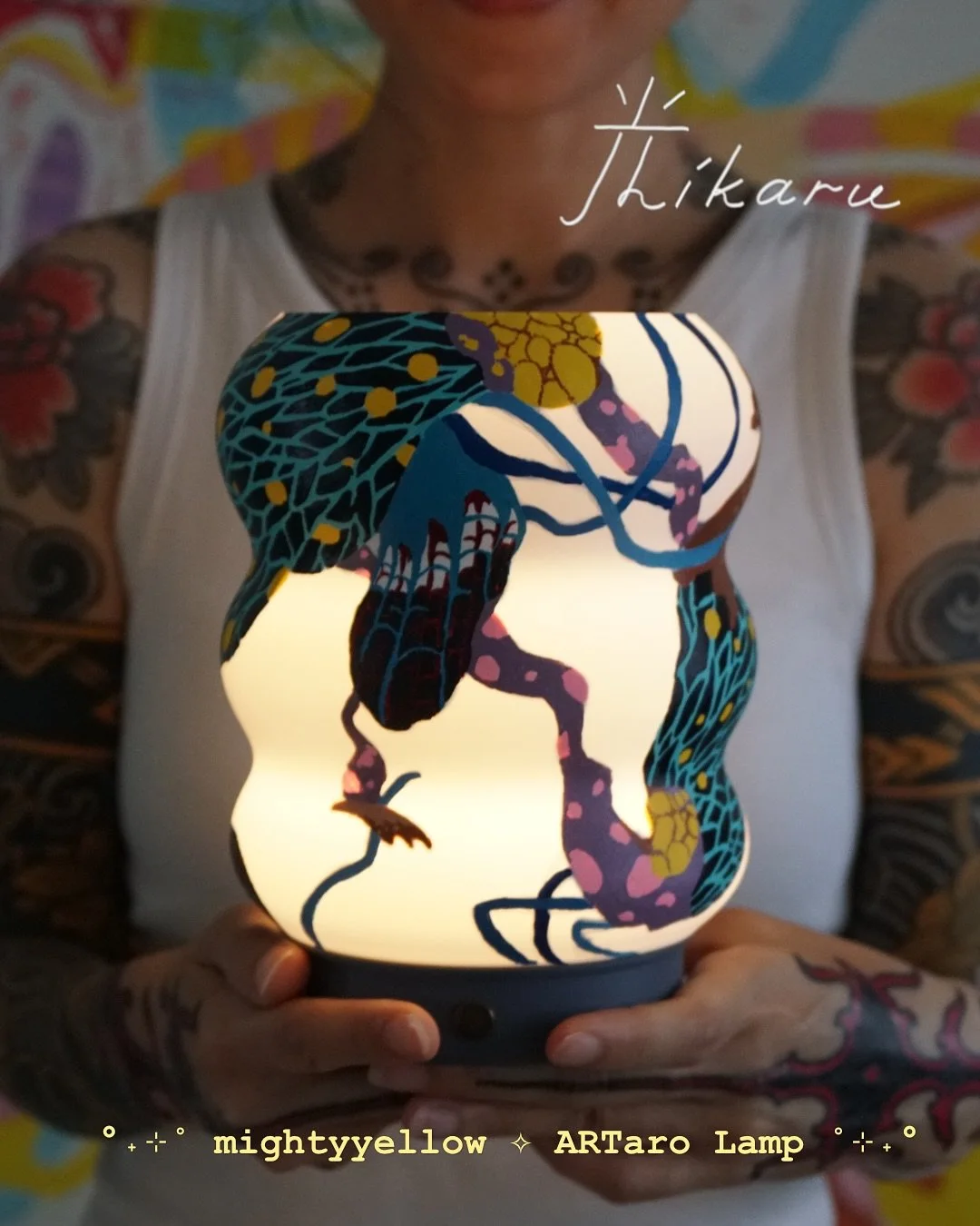 [ 𝐋𝐢𝐭𝐭𝐥𝐞 𝐖𝐢𝐧𝐠 ] 🪲

&ldquo; It was once believed that lantern bugs gave off light in the forest, but now we know the light came from the forest, and the light is merely reflected off their wings. 

This knowledge however, takes nothing away