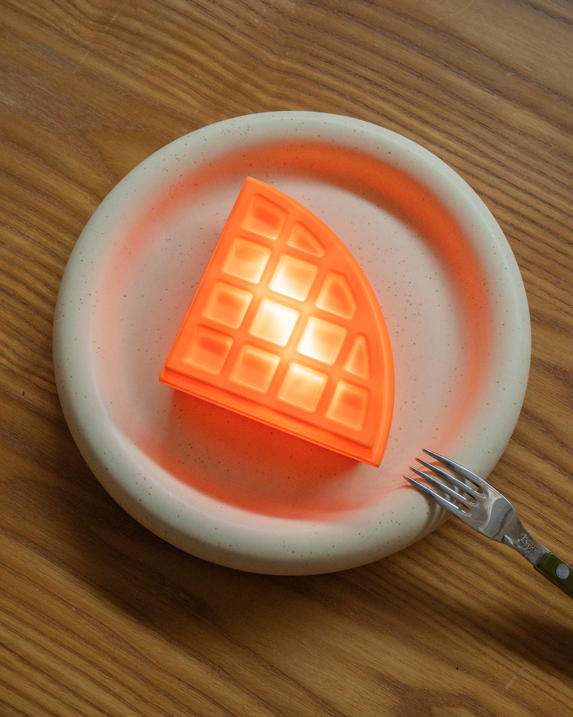 IsshoLabo_Waffle Lamp_06.png