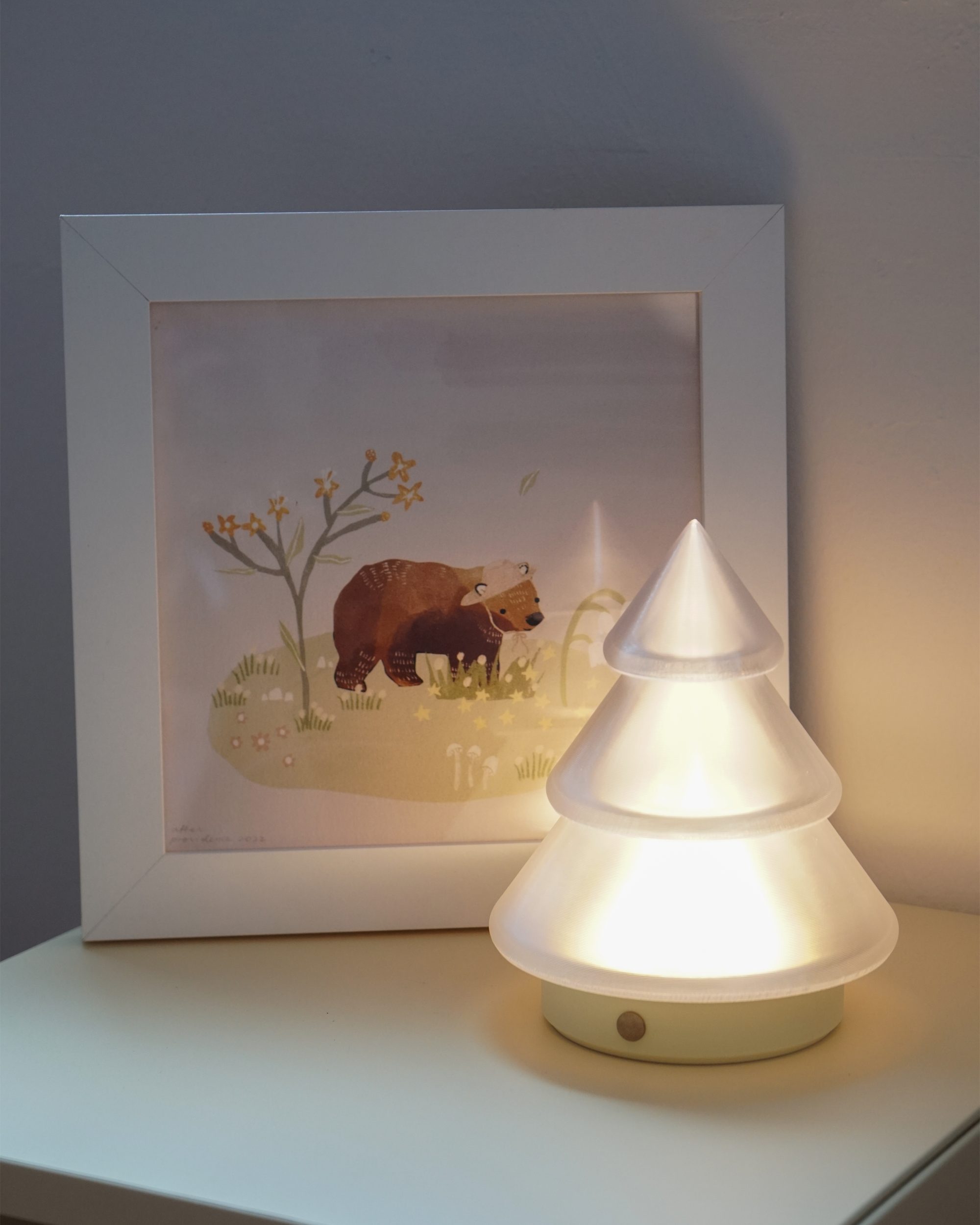 Kiki-Lamp_Mist-Yellow_04.png