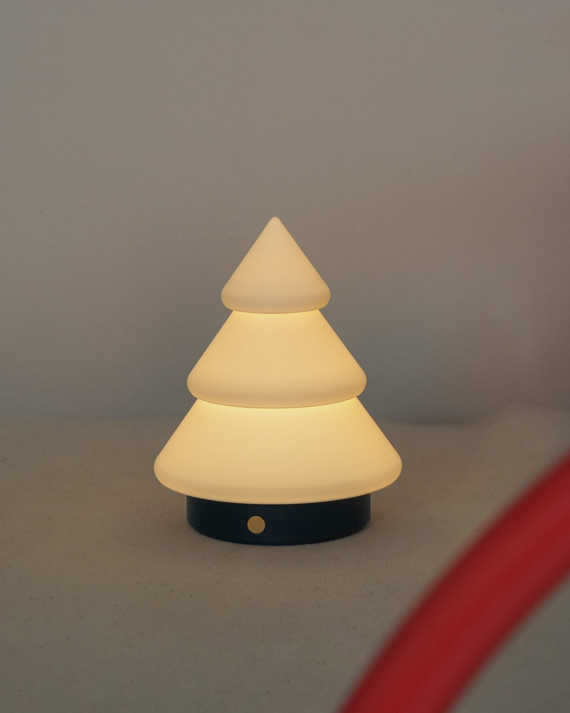 Kiki-Lamp_White-Forest-Green_04.png
