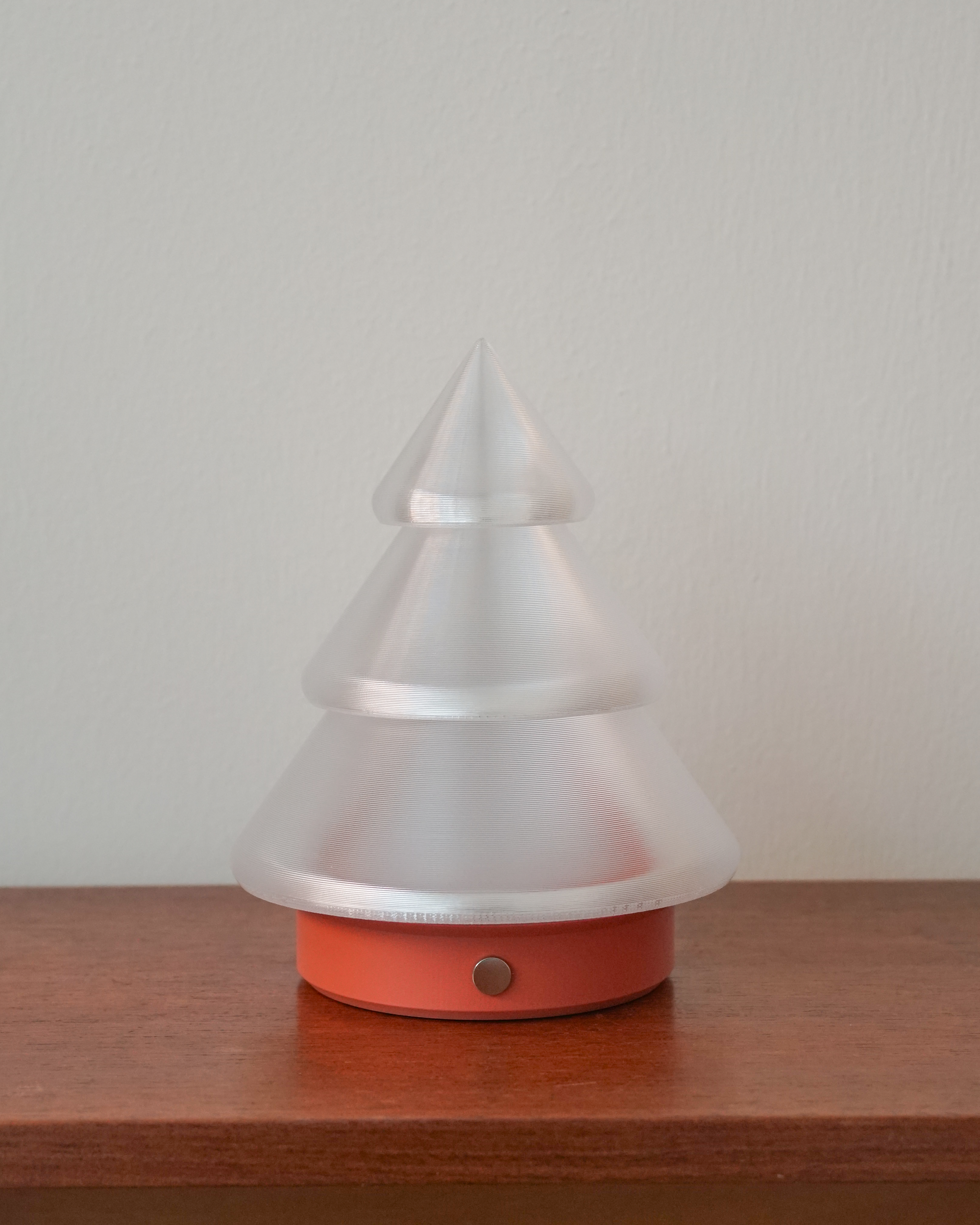 Kiki-Lamp_Mist-Terracotta_02.png