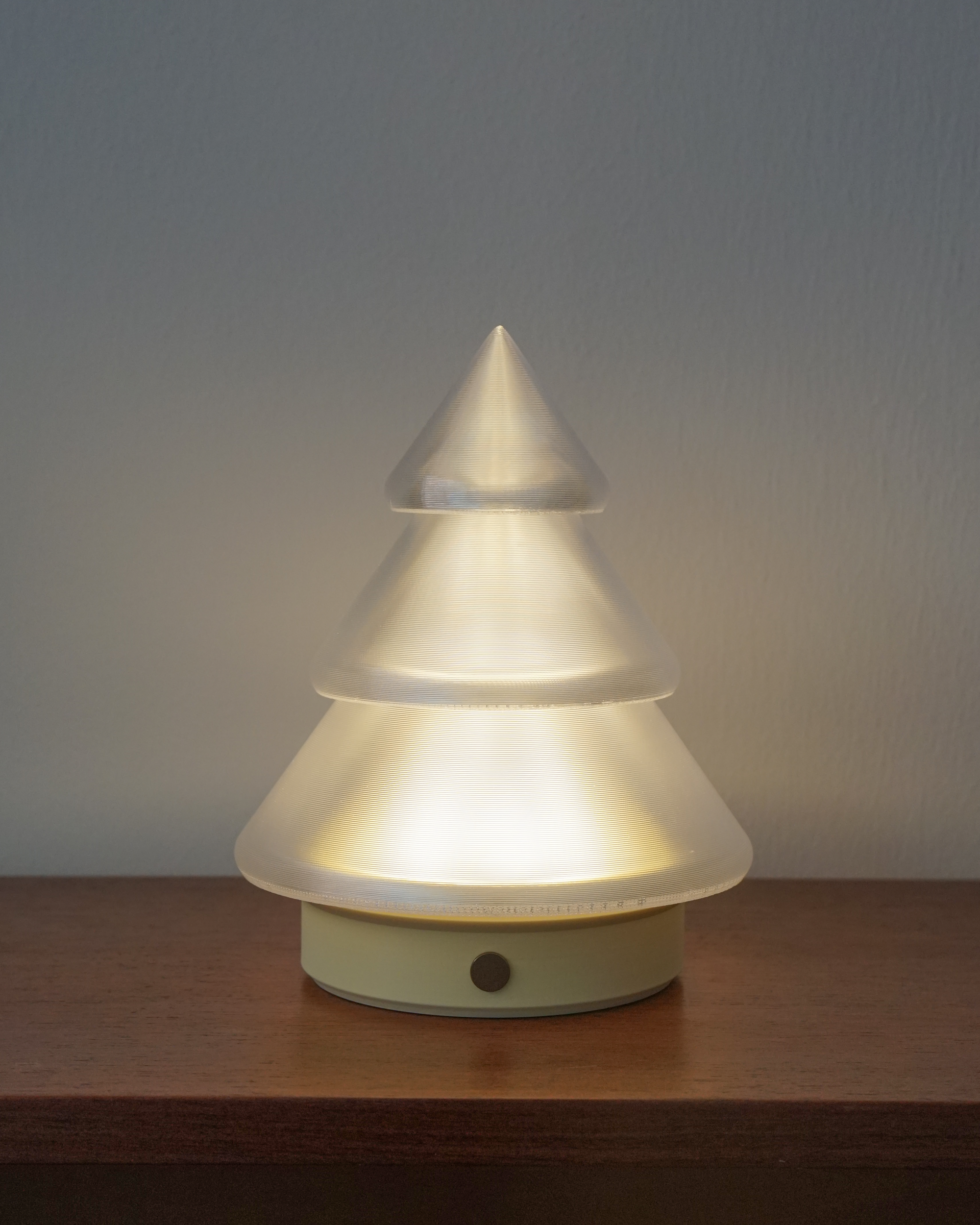 Kiki-Lamp_Mist-Yellow_01.png