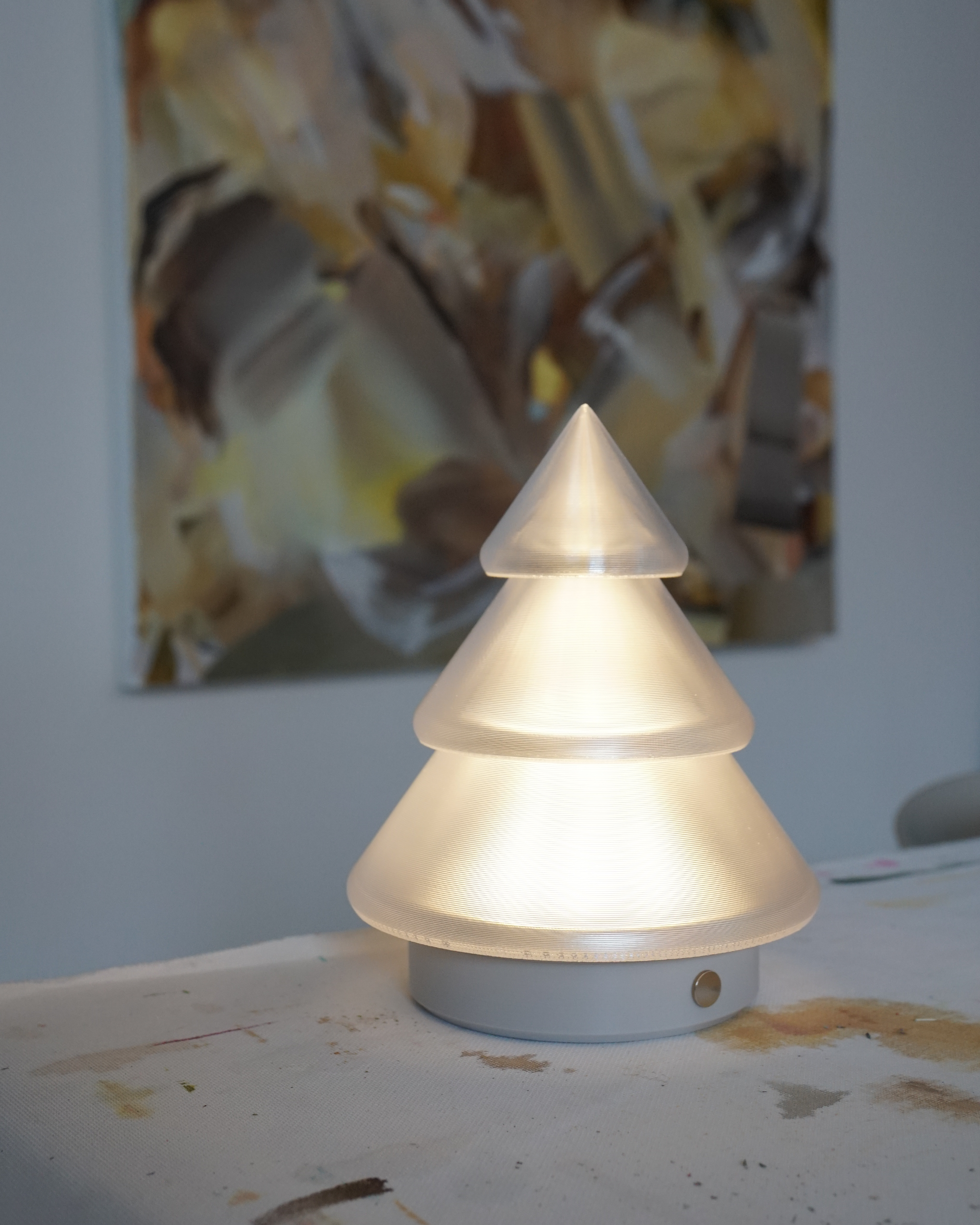 Kiki-Lamp_Mist-Grey_04.png