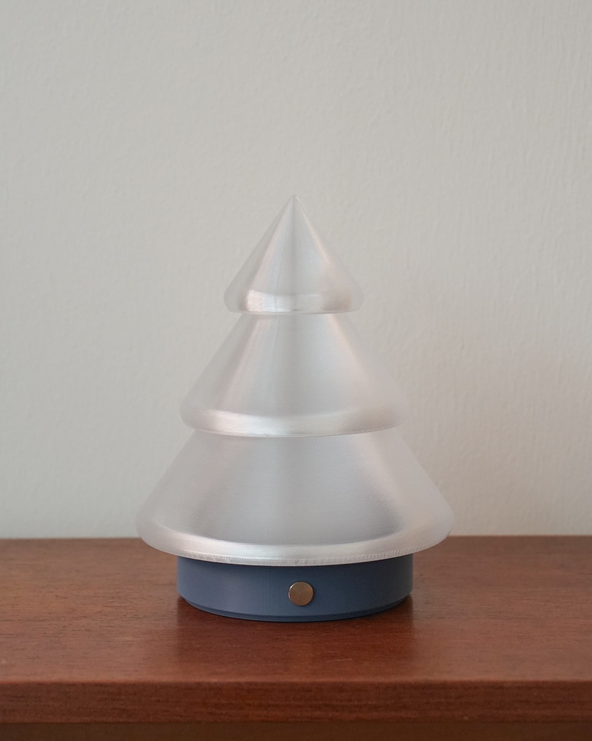 Kiki-Lamp_Mist-Blue_02.png