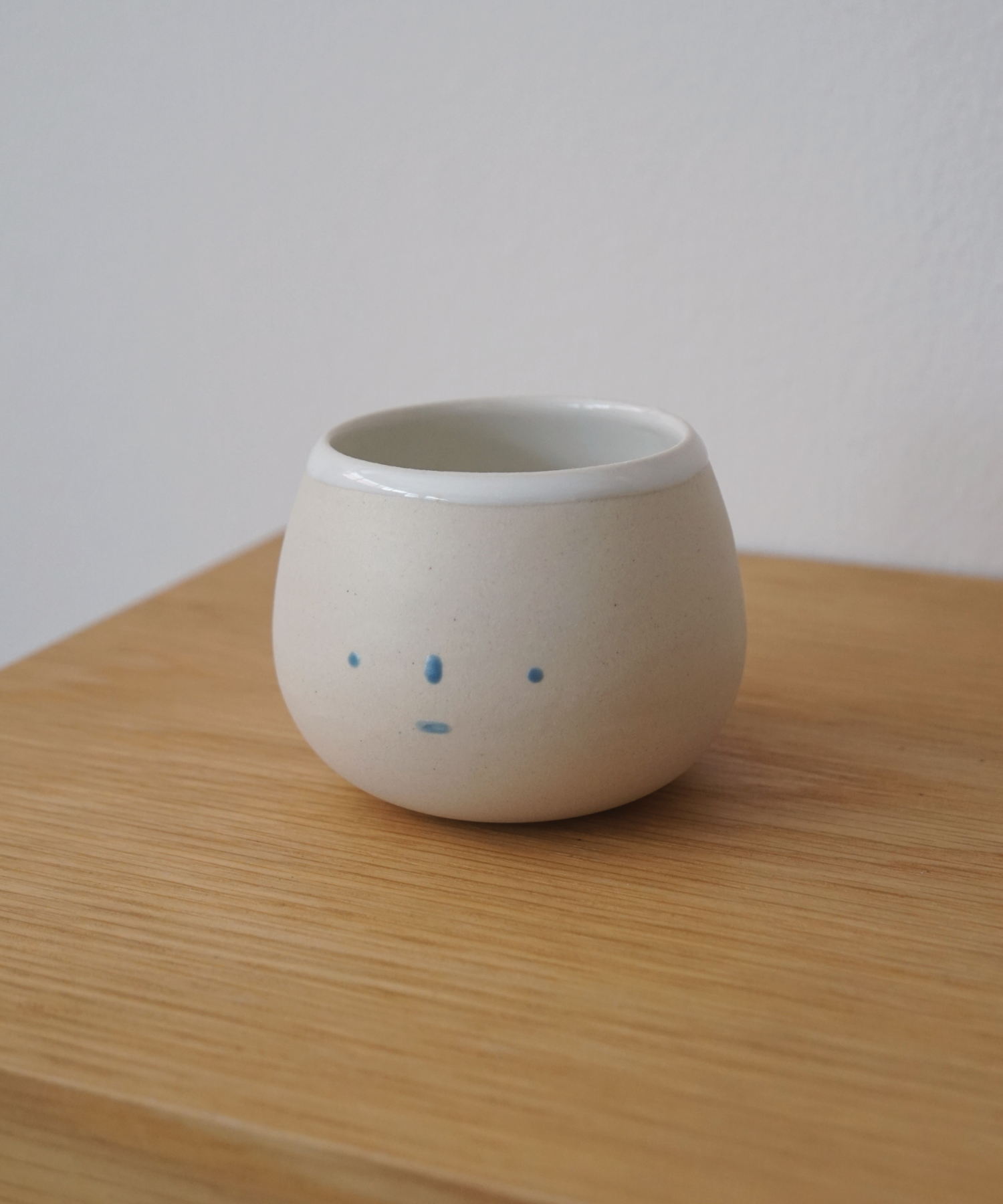 Cosmos Cup_Little Polka_01.png