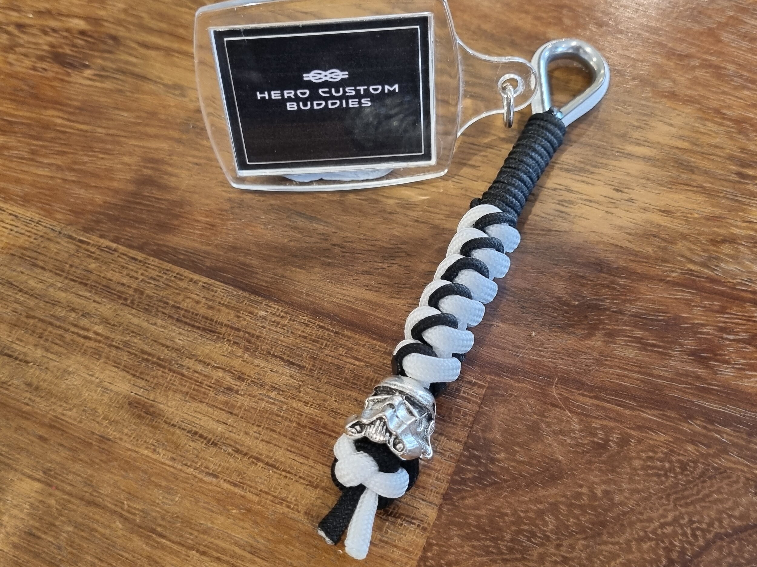 King Cobra Metal Bead Paracord Keychain — Hero Custom Buddies Paracord