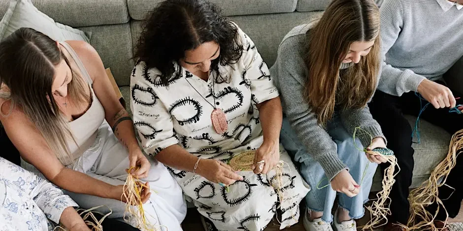 Weaving with Lakun Mara at Ballara Art & Lifestyle Retreat