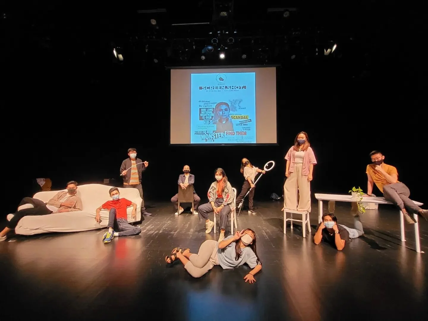 Presenting to you the cast and crew of Screen.Shot.!

A big thank you to @m1sff for giving us the wonderful opportunity to be a part of #M1SFF2022 and @thenecessarystage for their space and generosity!

Also, we would love to thank the cast &amp; cre