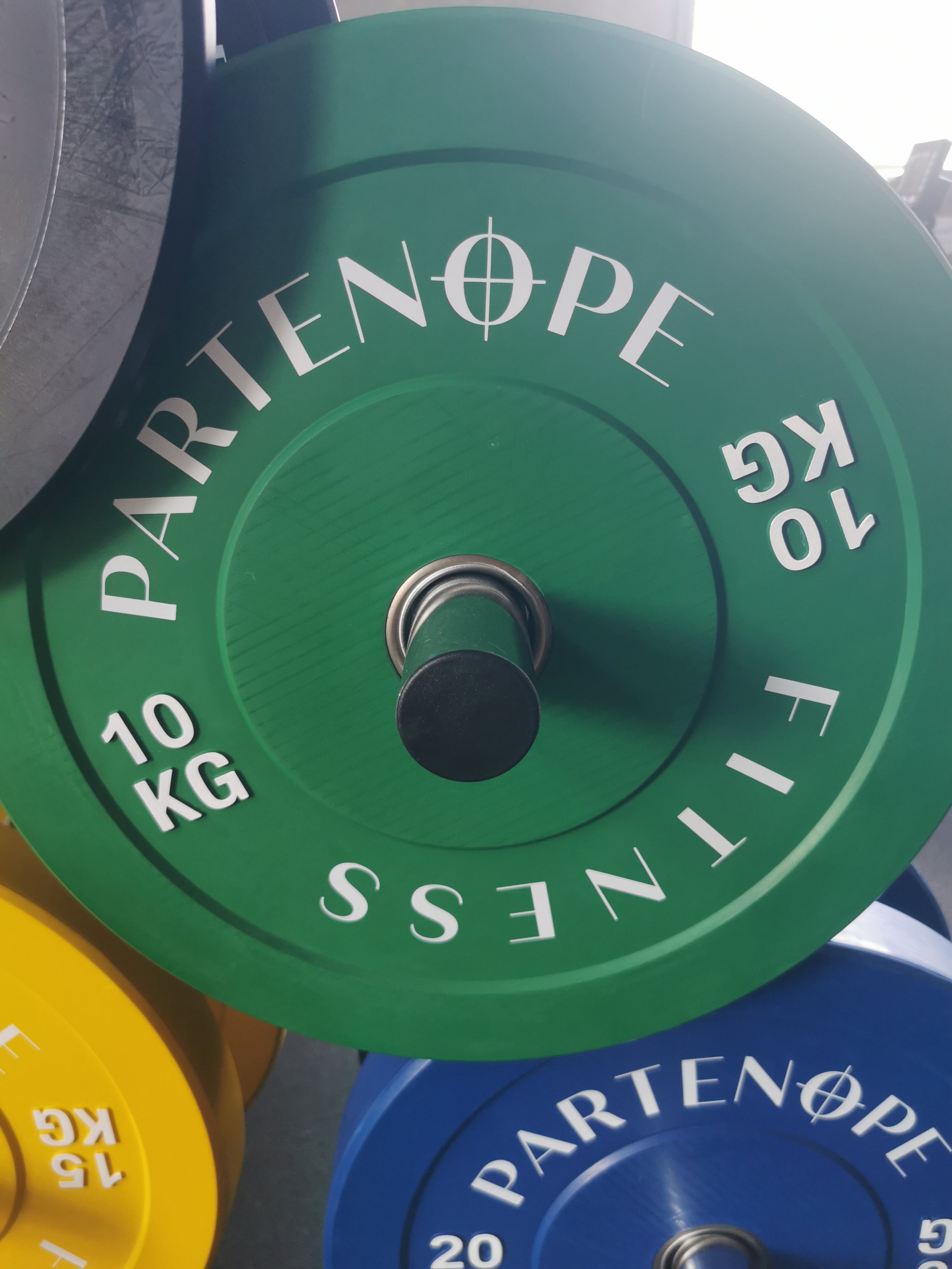 green bumper plate