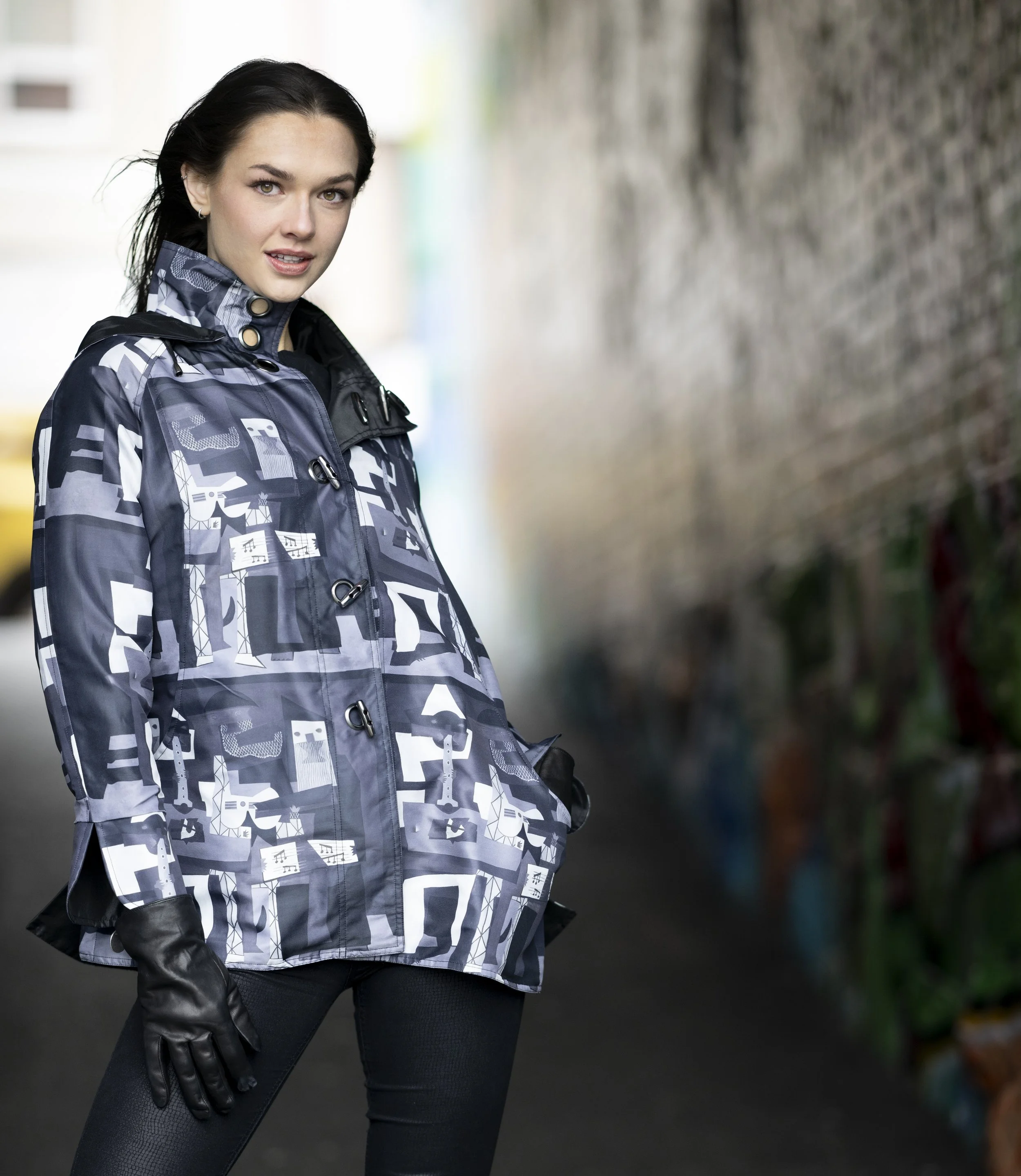 AMSTERDAM by Æ Rainwear — Always in Vogue