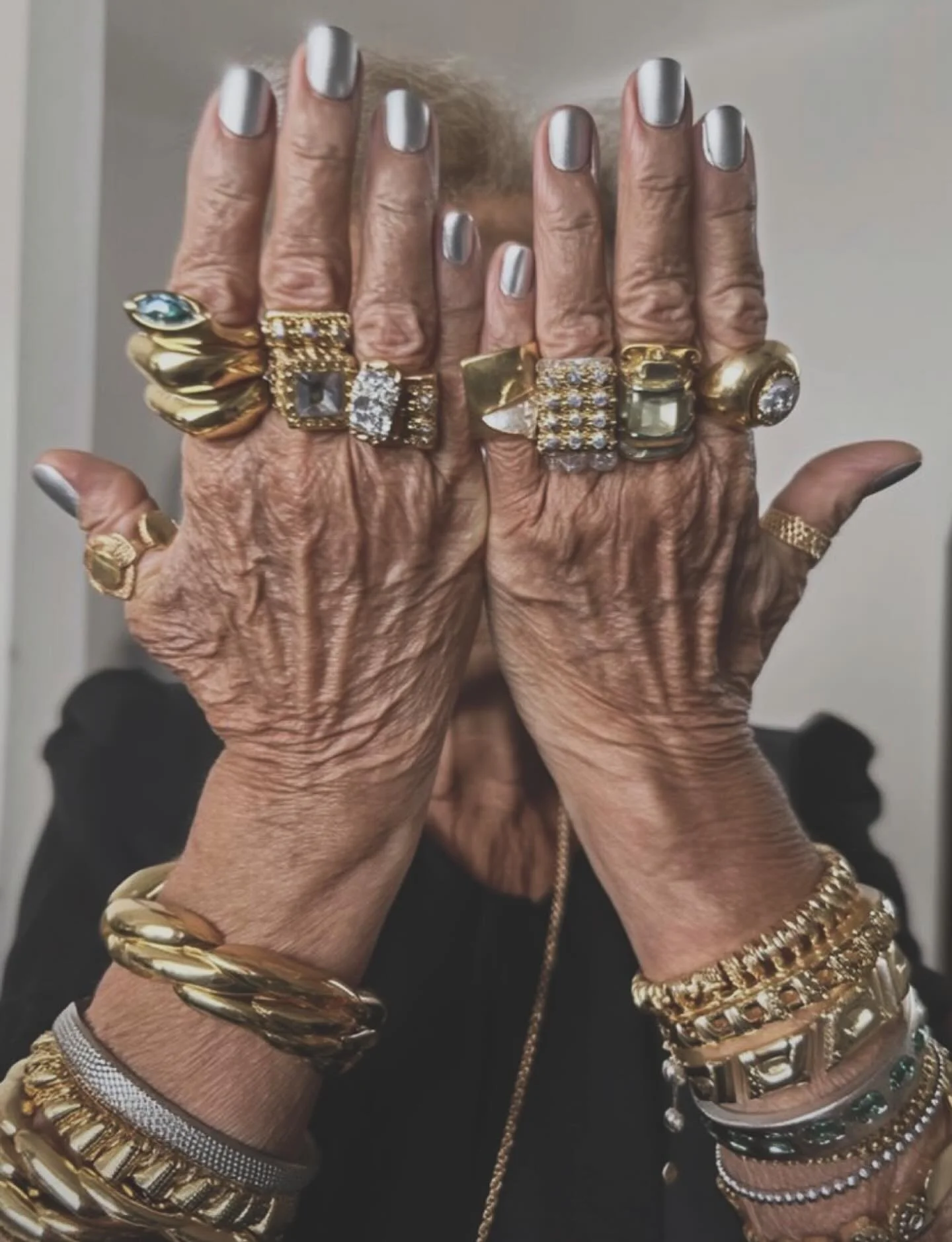 Holiday hours🌈💕🥰

Closed✨12/24 - 12/27
Open ✨ 12/28 - 12/30
Closed✨ 12/31 - 1/6

Thank you for supporting small, local businesses this season. When you choose us, you&rsquo;re investing in our neighborhood and helping real people earn a living wag