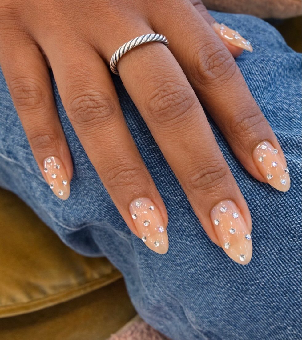 Ending the year the Azalea City way.
Clean. Elevated. Quietly glamorous.
Thank you to our clients, you all are truly the best. ✨
2026.

Open tomorrow, 12/30 9-3
Closed 12/31-1/6 for an extended break😉