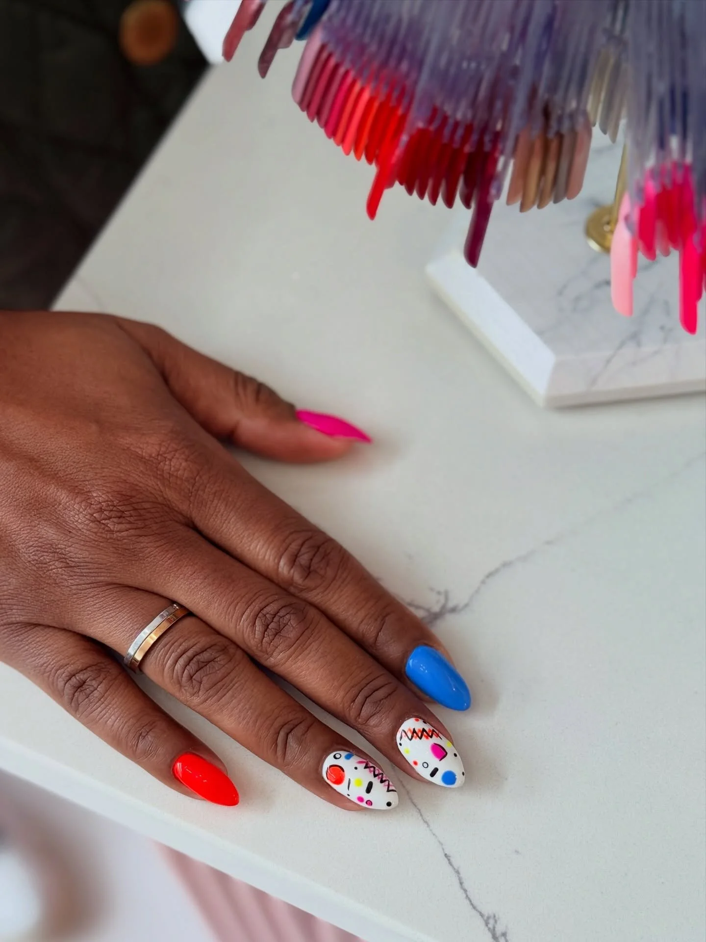 Thanks for supporting our small business. We hope everyone has a great weekend 🌈💕🥰