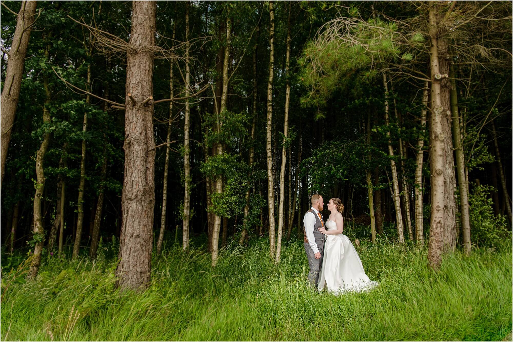 hobbit-hill-wedding-photographer-096.jpg