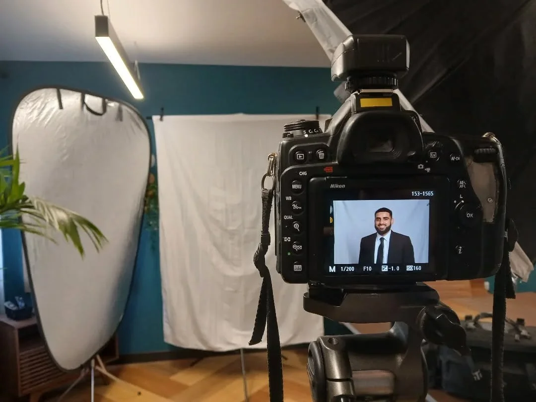 My office today. Headshots and Branding photoshoot in Sheffield.

#headshots #headshotphotographer #branding #website #portraits #business #businessportrait #corporate  #corporatephotographer