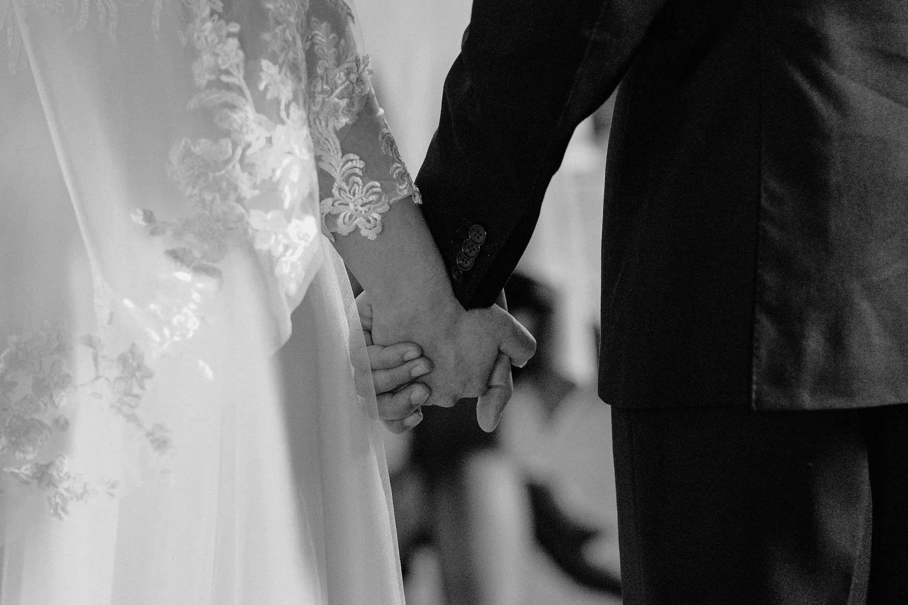 serbian_wedding_toronto_andreas_avdoulos_black_white-168.jpg (Copy) (Copy)