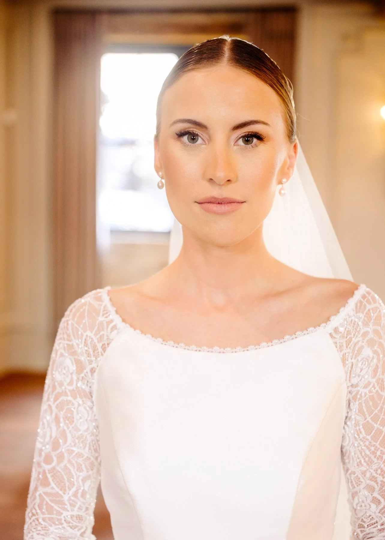 candid-relaxed-portrait-elora-mill-wedding-andreasphoto-82.jpg