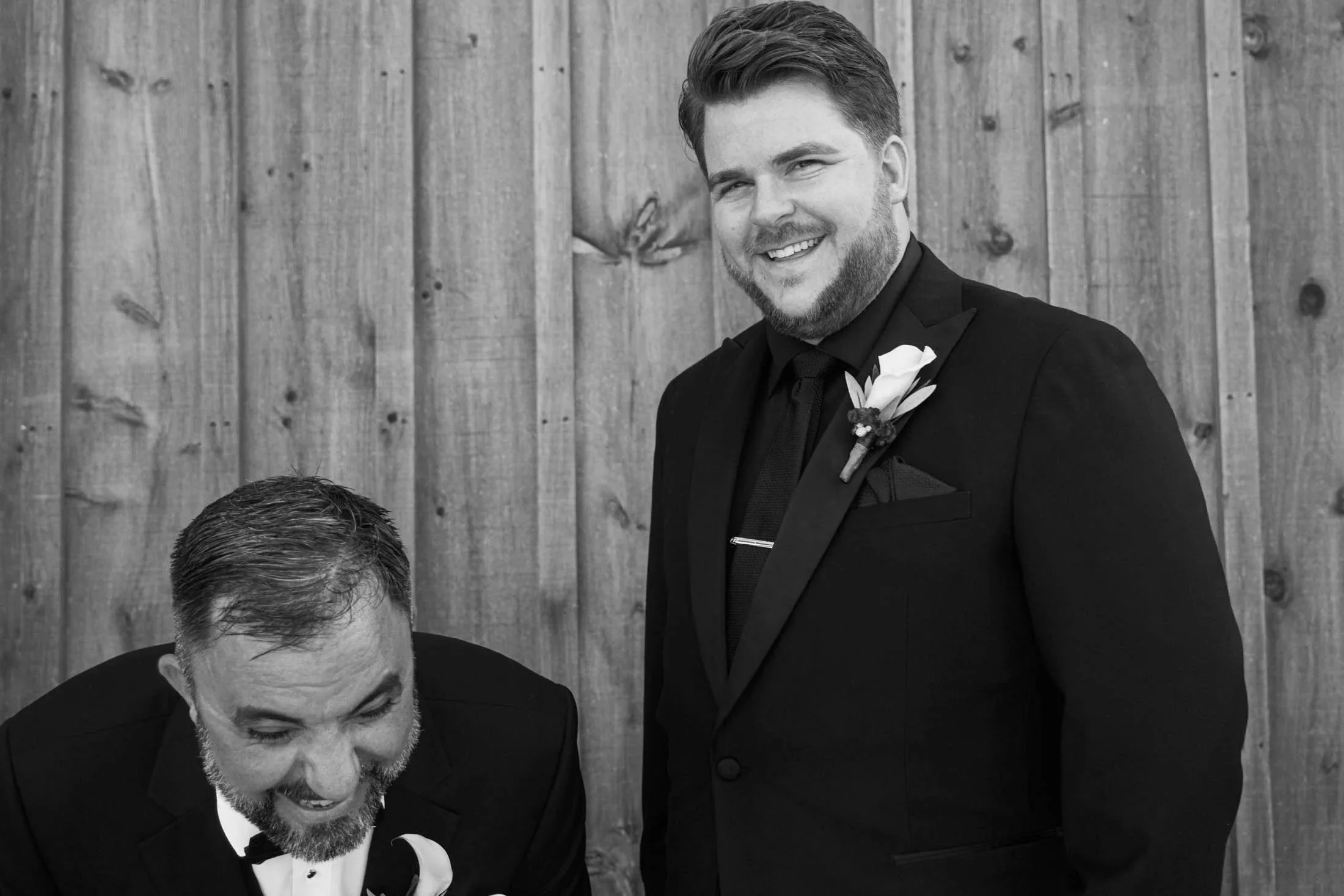 laughing_groom_candid_andreasphoto-1.jpg