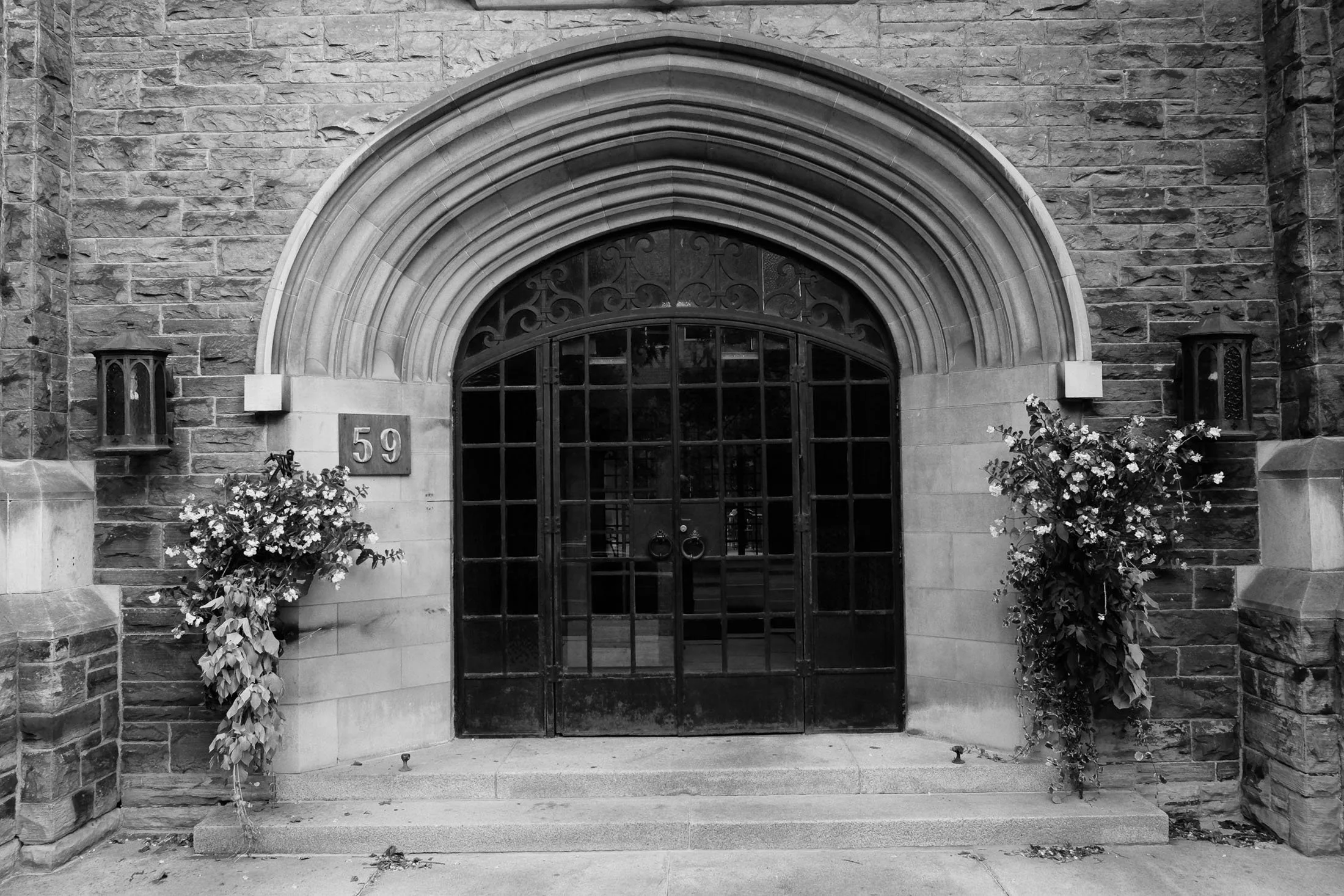 Knox College Wedding by Toronto Documentary Wedding Photographer Andreas Avdoulos * andreasphoto.ca Photographed on Fuji Cameras