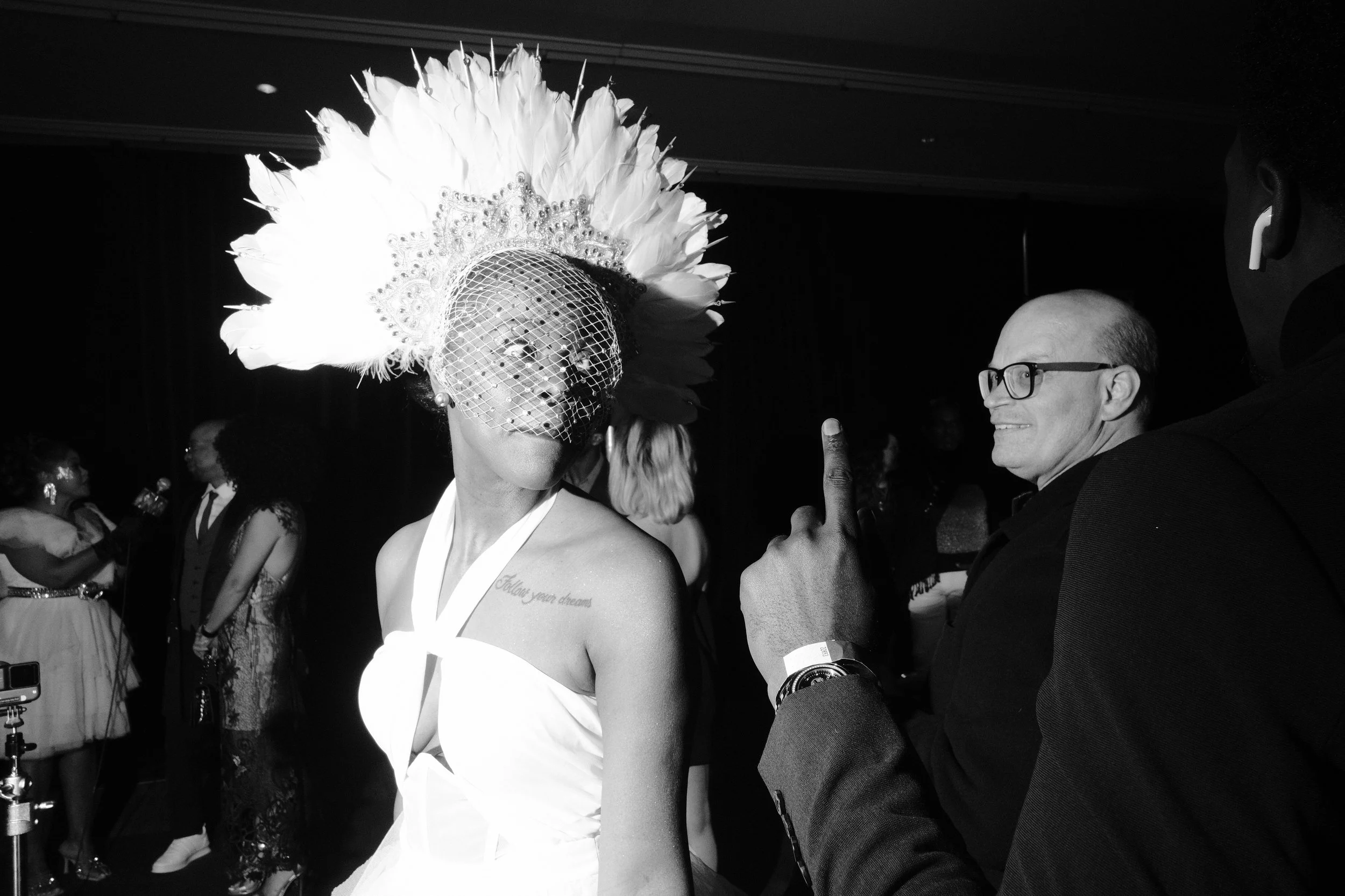 the_vanguard_toronto_fashion_show_party_event_the_carlu_2022_andreasphoto_candids_blackandwhite034.JPG