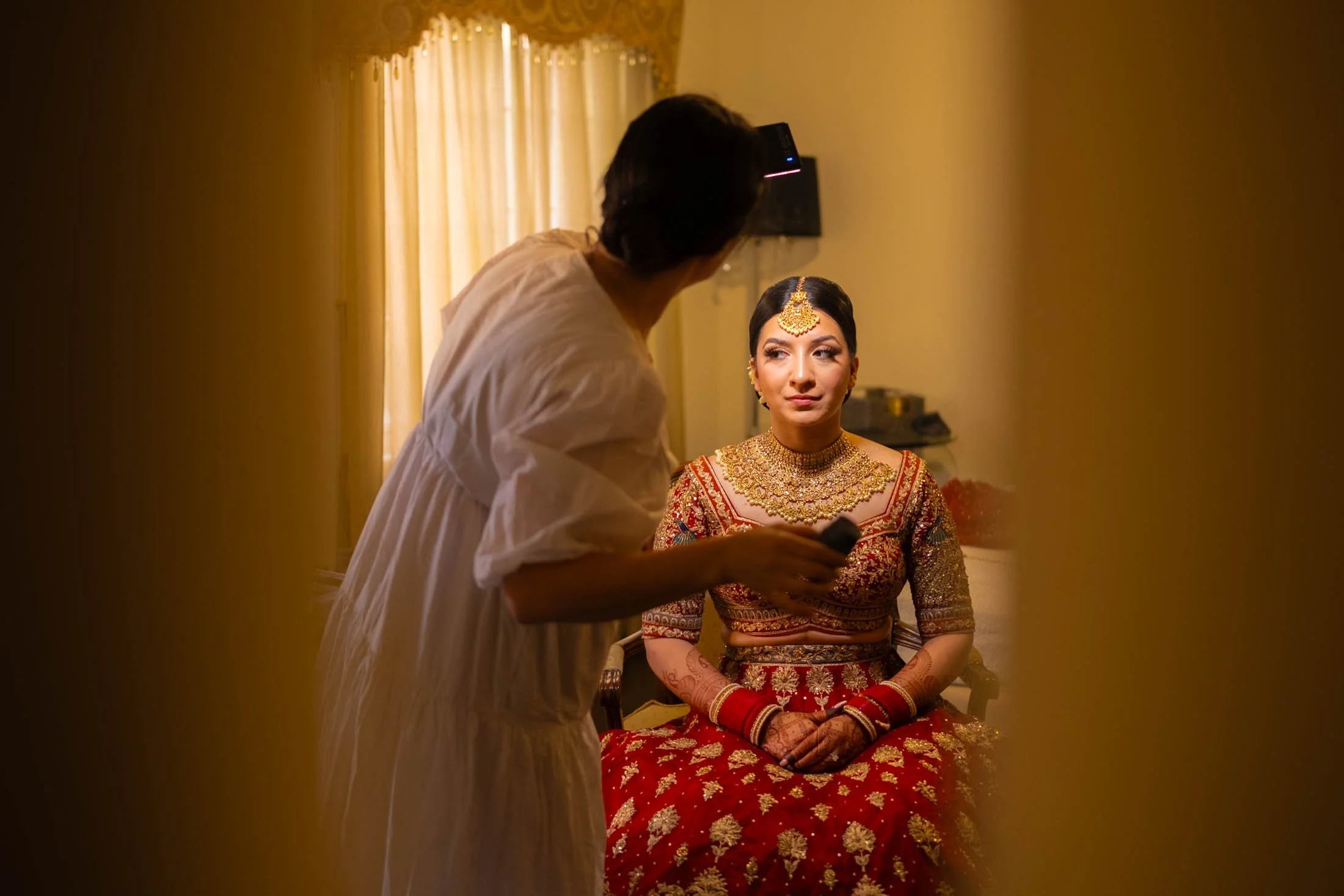 indian-hindu-bride-wedding-toronto-andreasphoto-1.jpg