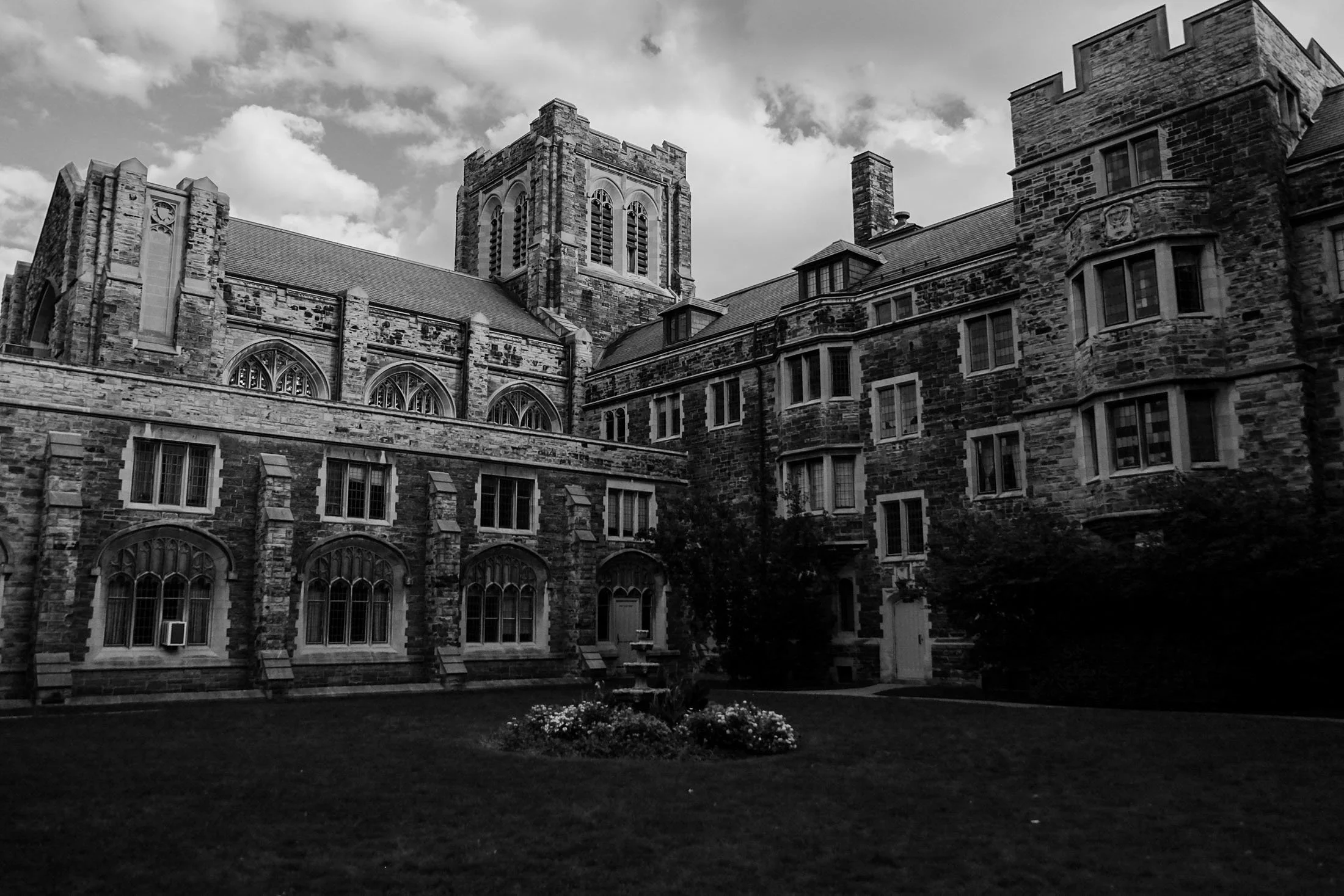 Knox College Wedding by Toronto Documentary Wedding Photographer Andreas Avdoulos * andreasphoto.ca Photographed on Fuji Cameras